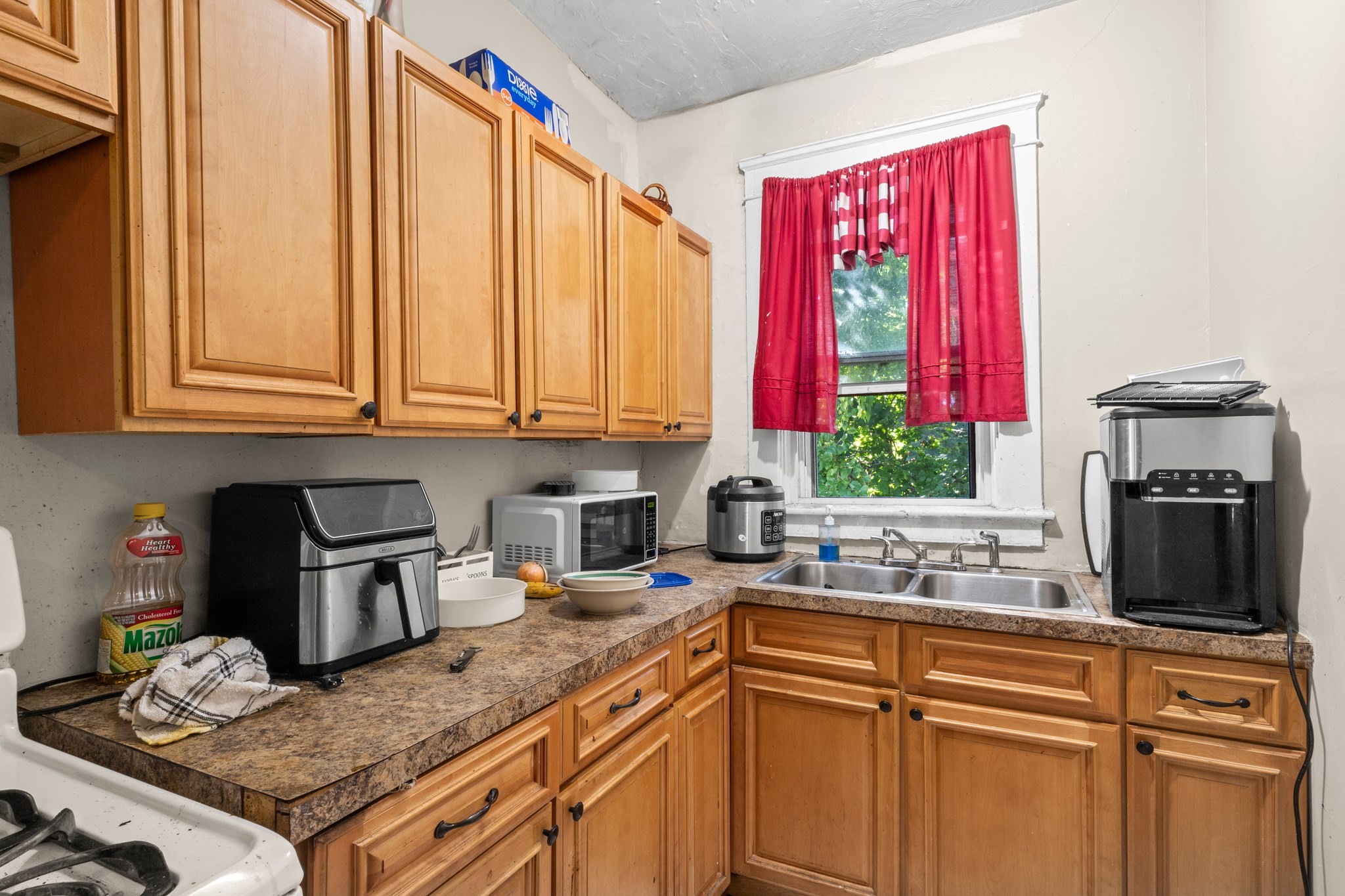 23 Richter St, Providence, RI 02908 - Image 24