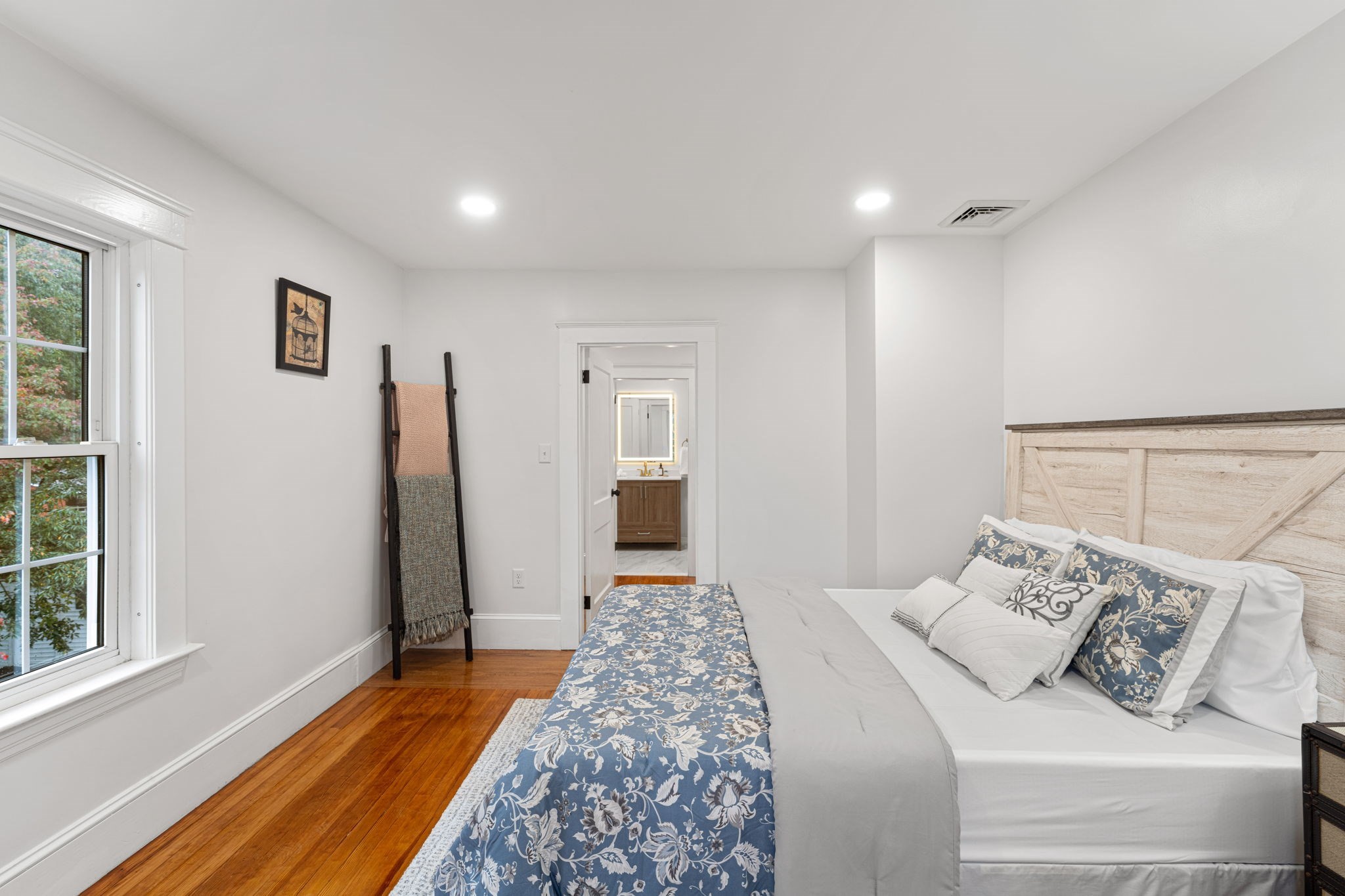 784 Victory Hwy, North Smithfield, RI 02896 - Image 24