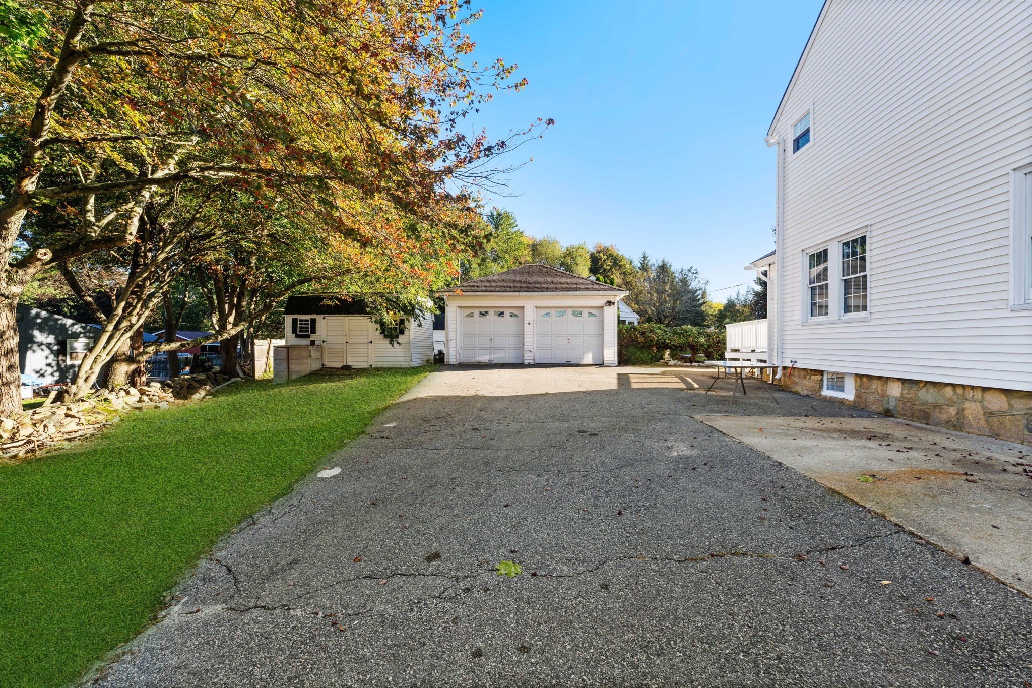 784 Victory Hwy, North Smithfield, RI 02896 - Image 36