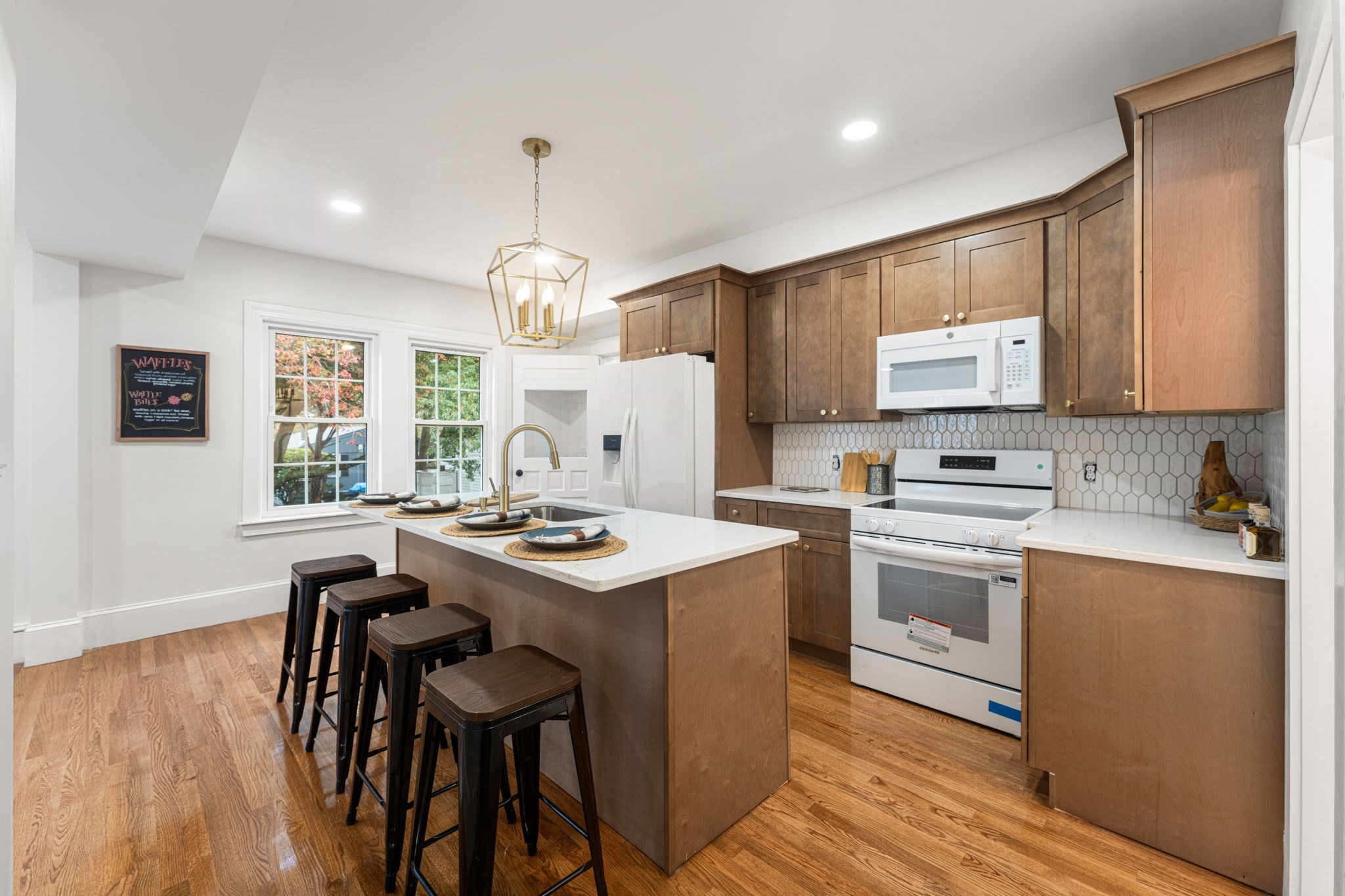 784 Victory Hwy, North Smithfield, RI 02896 - Image 7