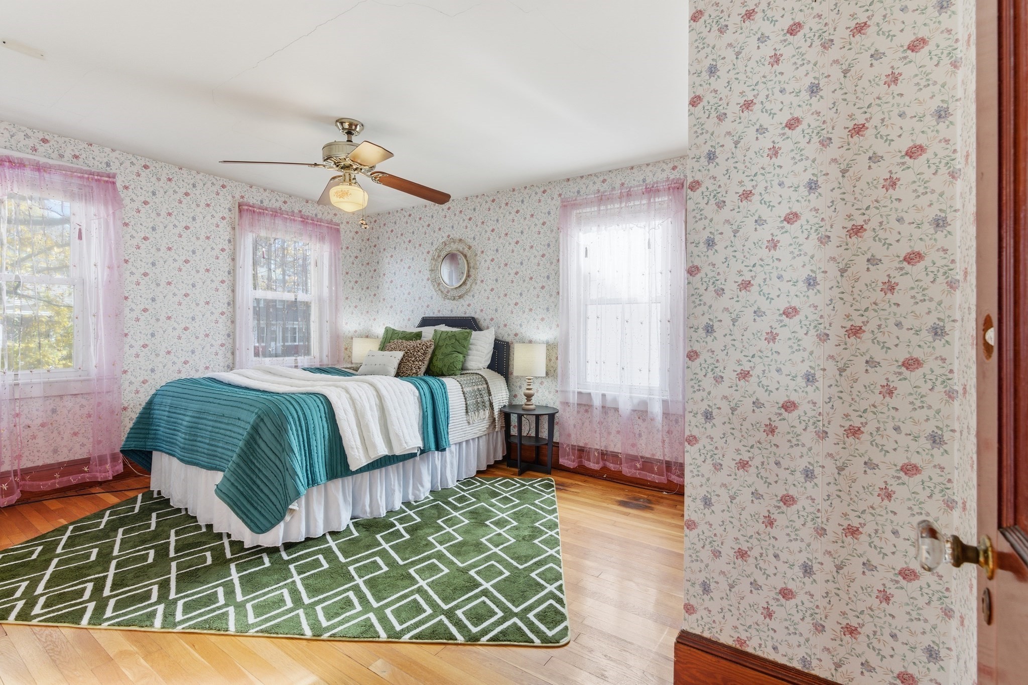 284 Beacon St, Lowell, MA 01850 - Image 11