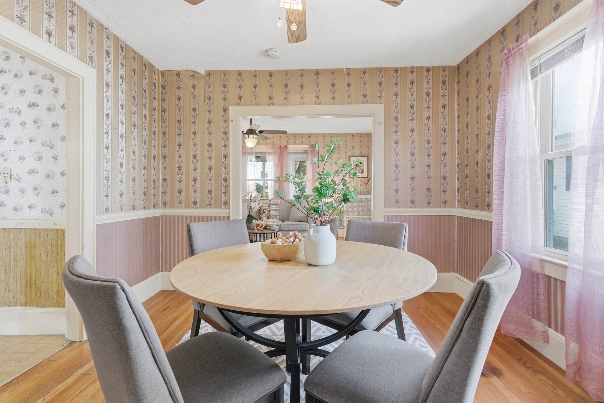 284 Beacon St, Lowell, MA 01850 - Image 6