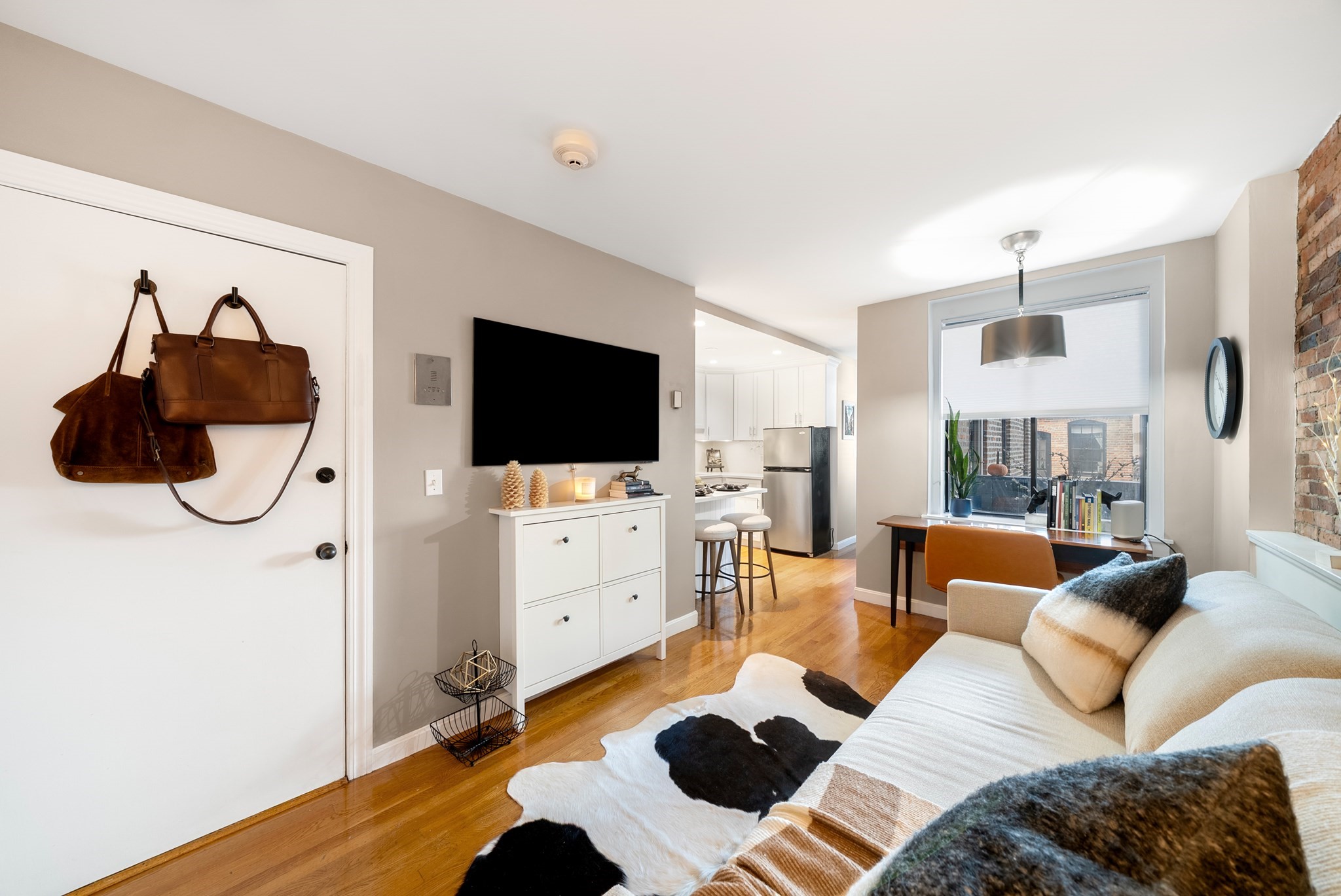 9 Hancock St Unit 5, Beacon Hill, Boston, MA 02114 - Image 4