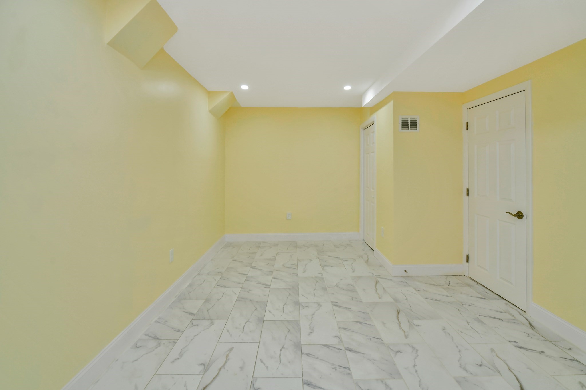 10 Fitzpatrick Ave, Brockton, MA 02301 - Image 35