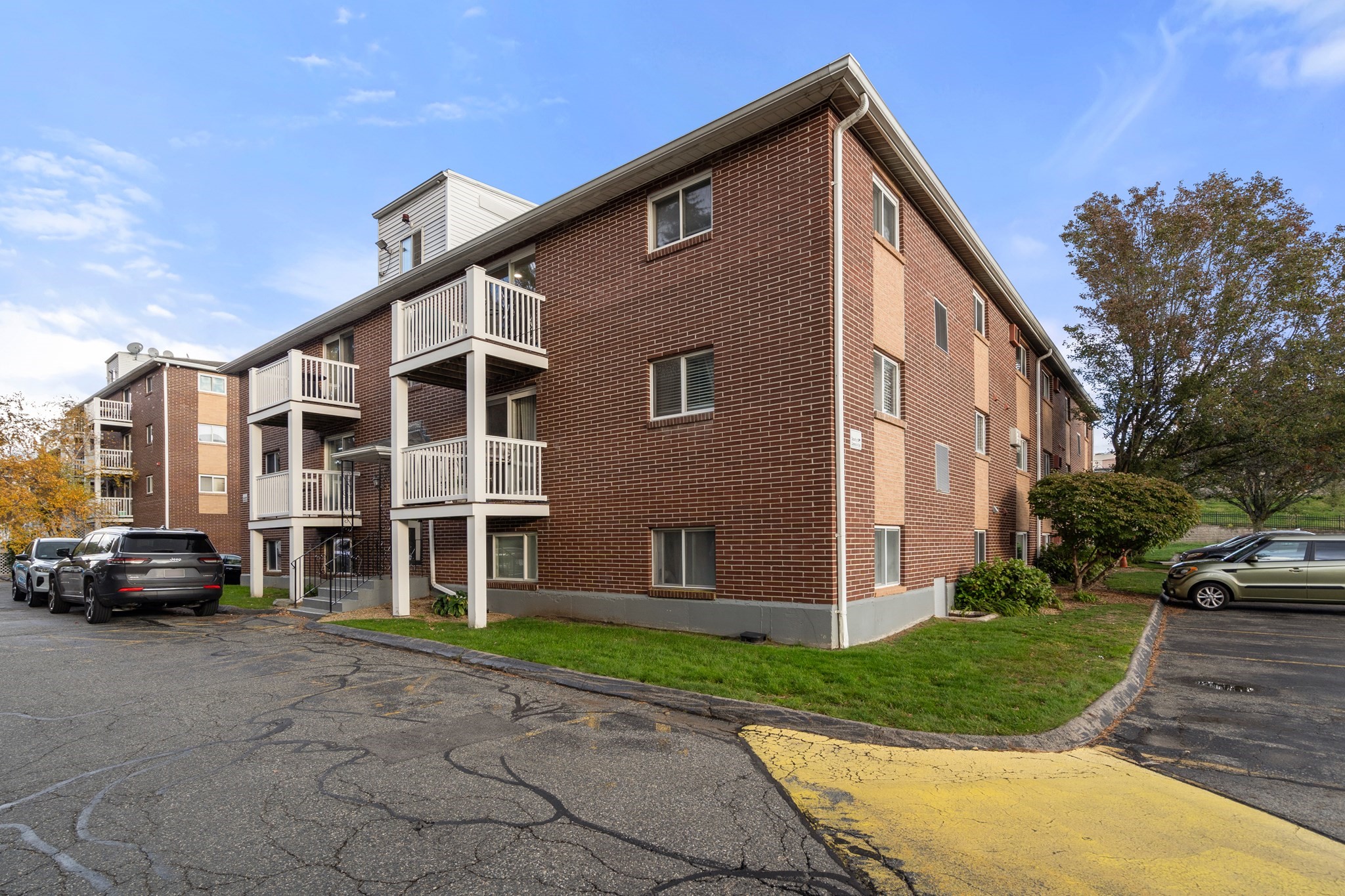 596 Boston Post Rd E Unit 23, Marlborough, MA 01752