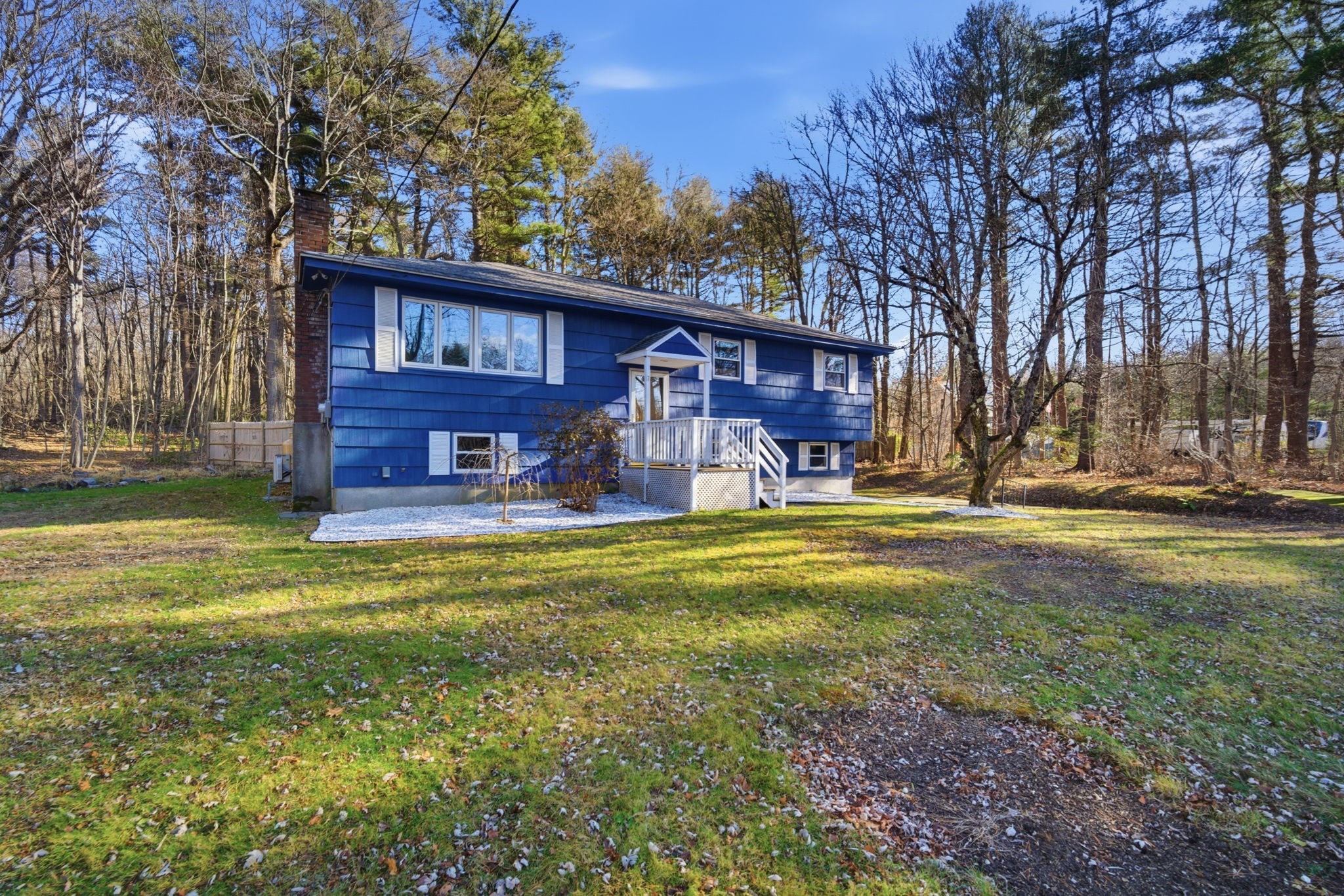 7 Fuller Road, Sutton, MA 01590