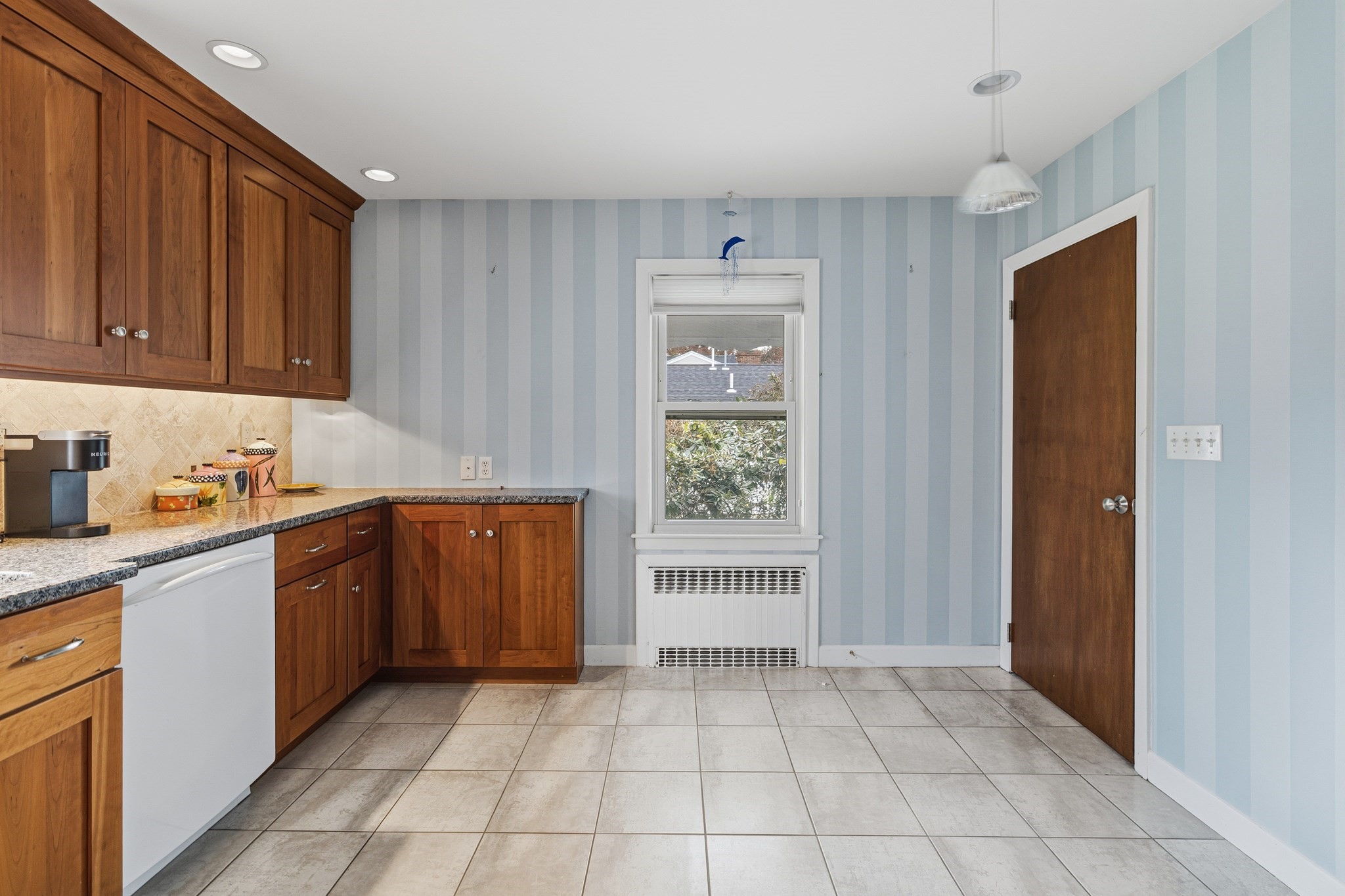 50 Gaywood St, Dartmouth, MA 02747 - Image 15