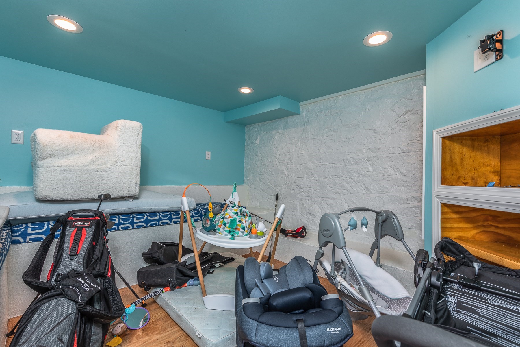 15 Lindsey Street, Marblehead, MA 01945 - Image 30