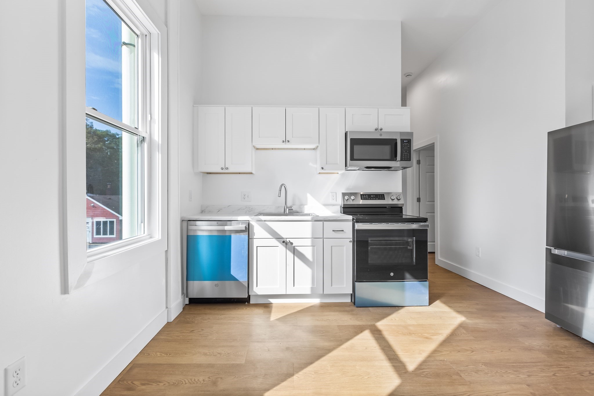 114 Haverhill St, North Reading, MA 01864 - Image 3