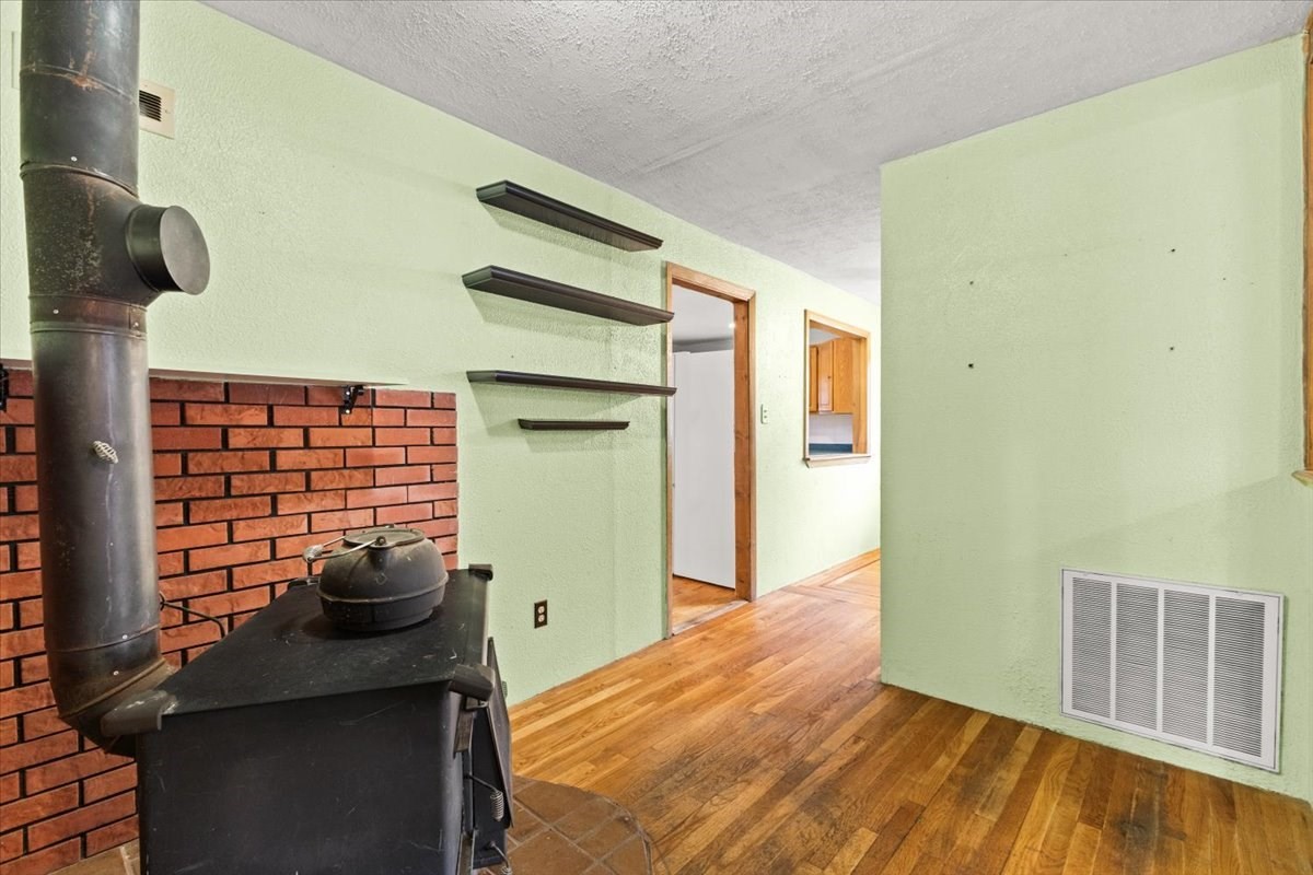 98 Glen Echo Blvd, Stoughton, MA 02072 - Image 15