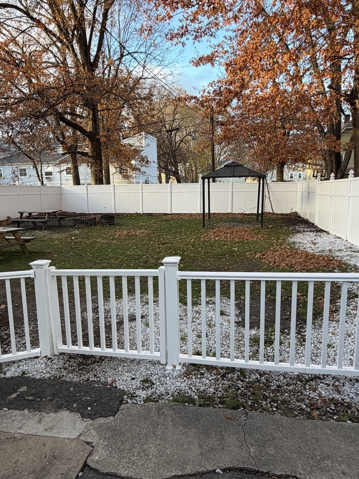 62 Washburn St, Springfield, MA 01107 - Image 15