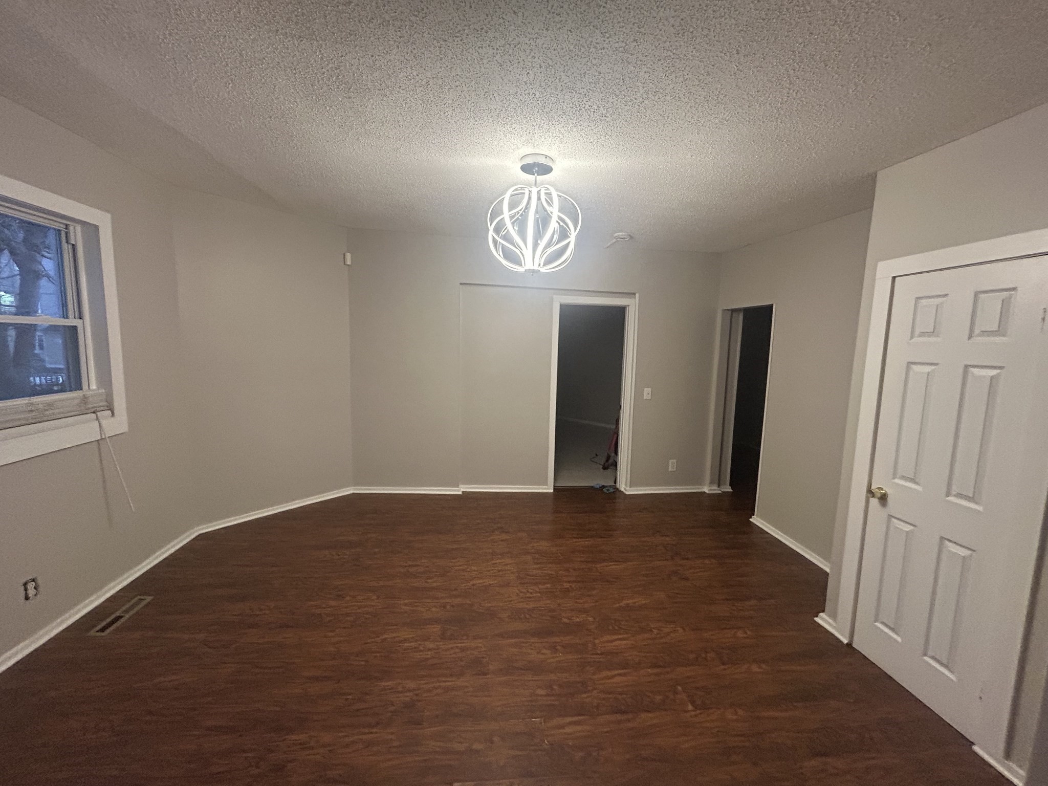 62 Washburn St, Springfield, MA 01107 - Image 4