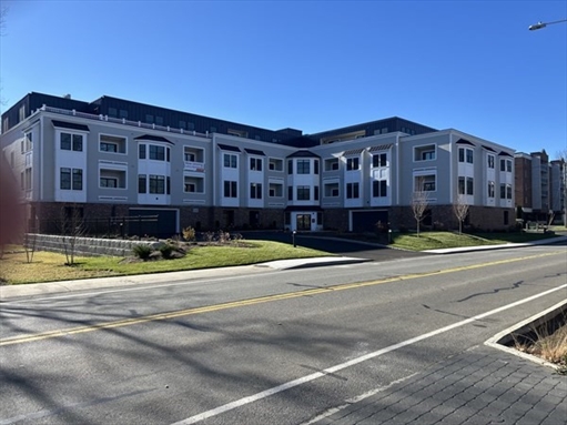 610 Salem Street, Apt 408