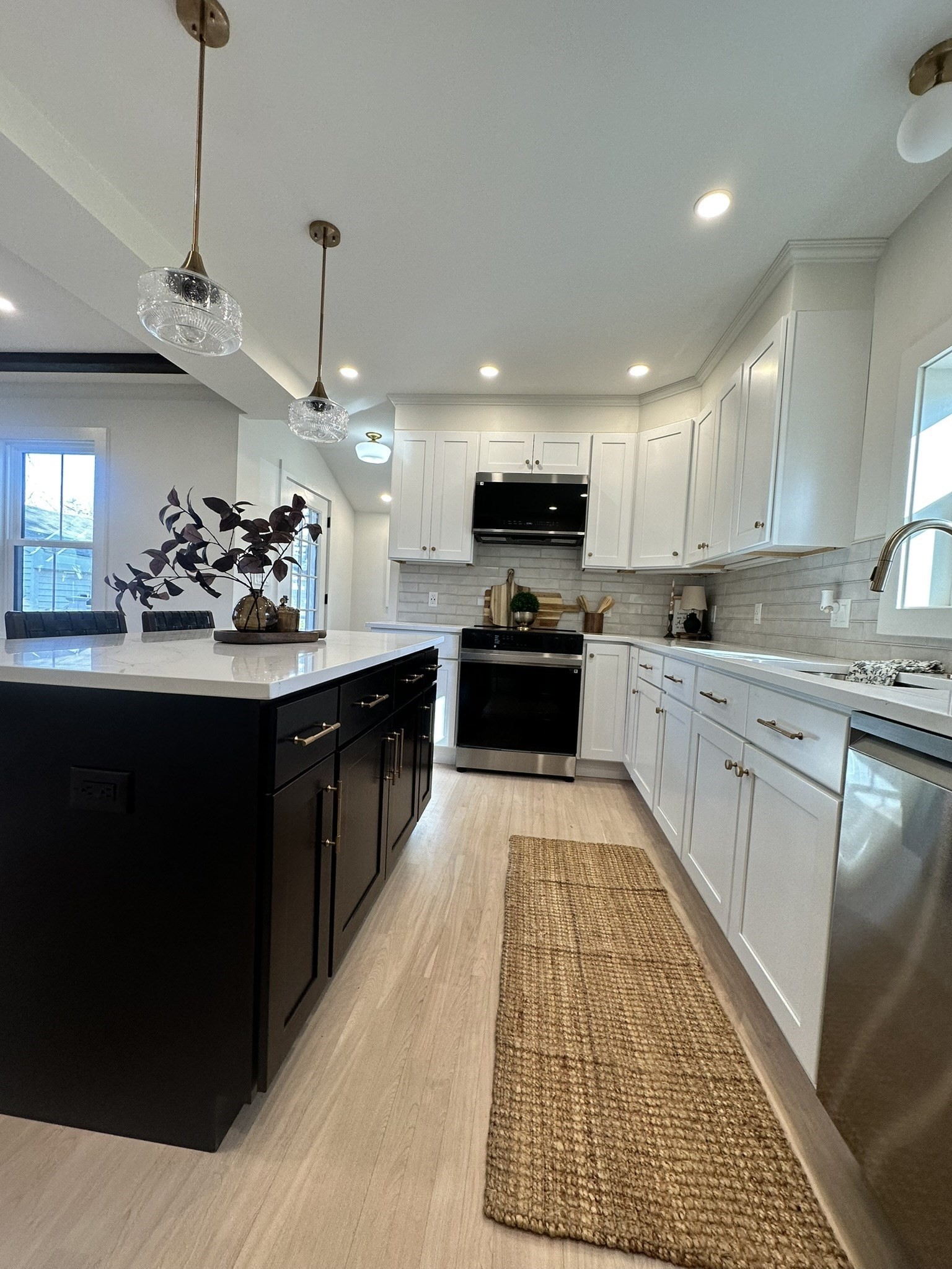 22 Laurel Street, Beverly, MA 01915 - Image 12