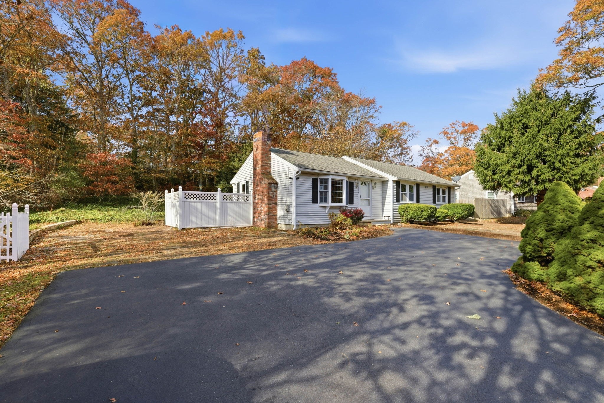 544 Cotuit Rd, Mashpee, MA 02649 - Image 5