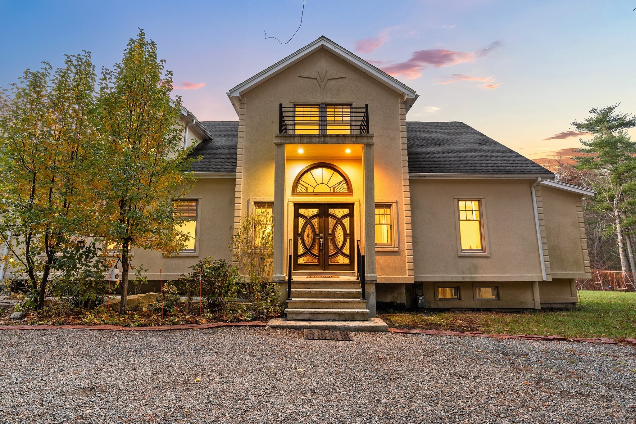 676 Franklin St, Duxbury, MA 02332 - Image 1