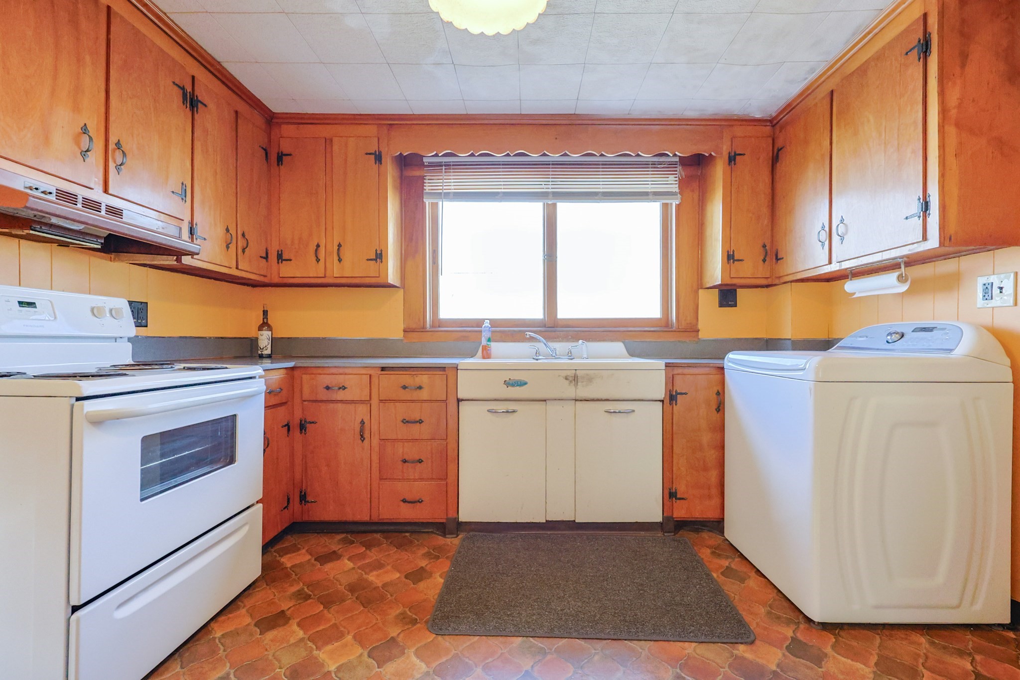 33 Blaine St, Malden, MA 02148 - Image 19