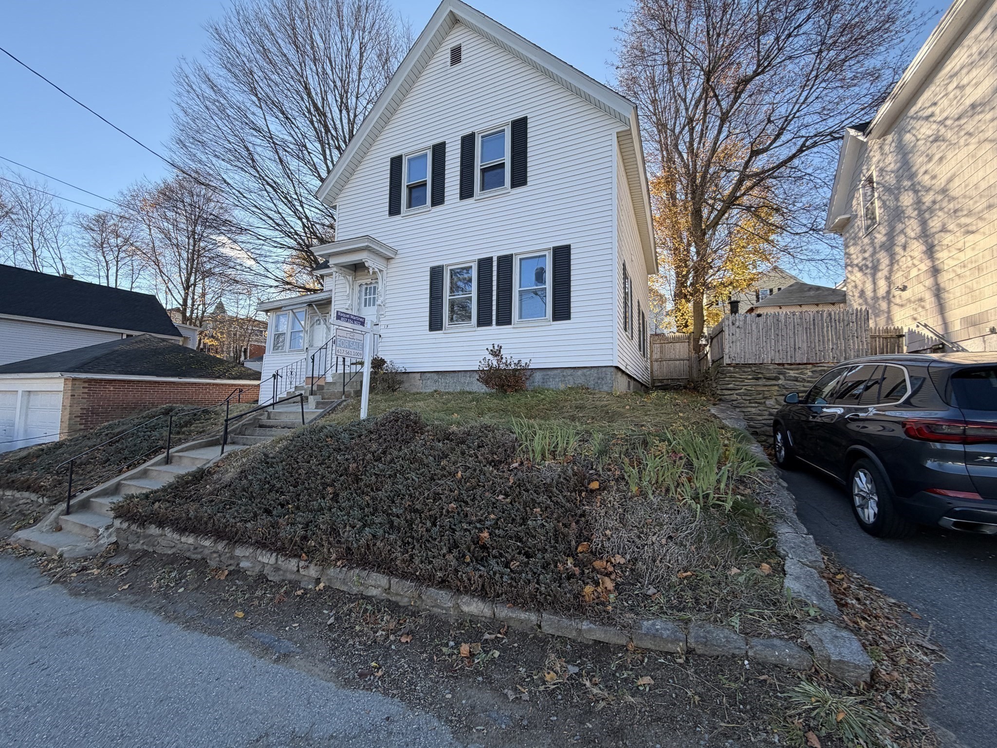 15 Hale St, Fitchburg, MA 01420