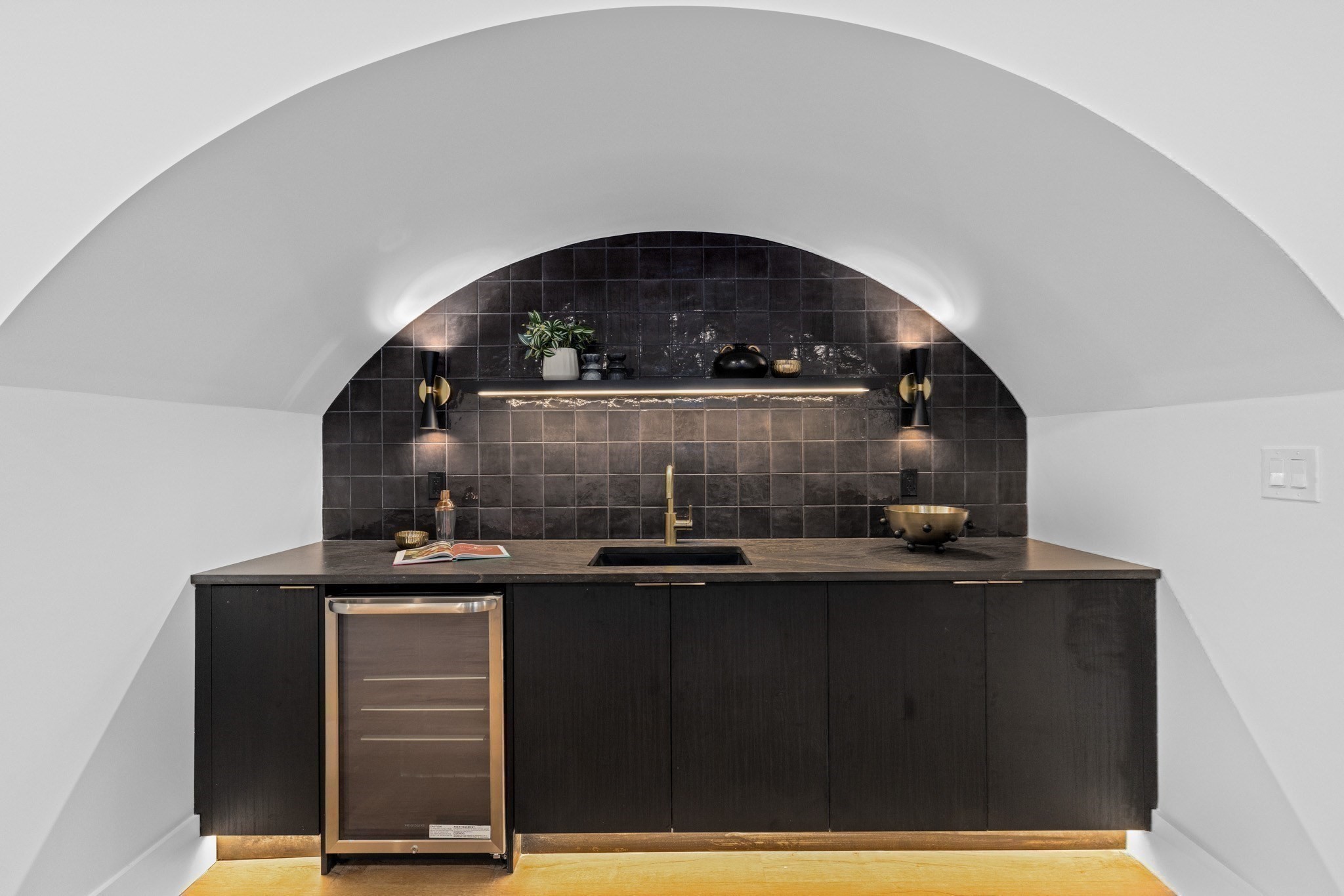 36 Roland Street, Newton, MA 02461 - Image 40