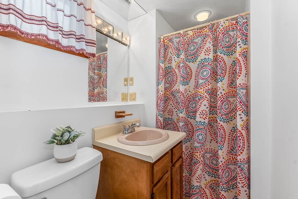 32 Johnson Rd, Stoughton, MA 02072 - Image 15