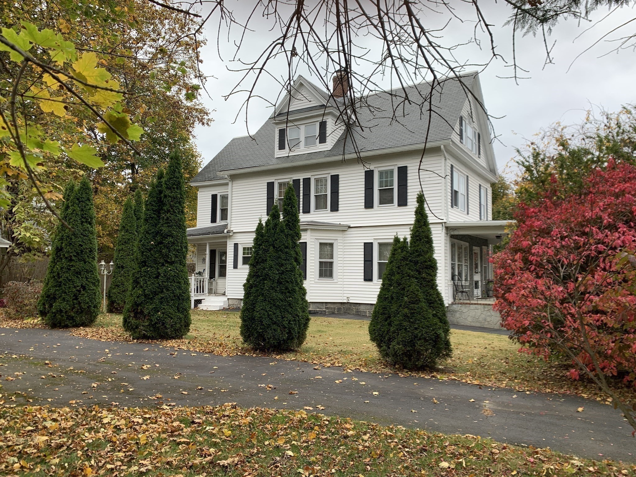 97 Hoyt Avenue, Lowell, MA 01852 - Image 2