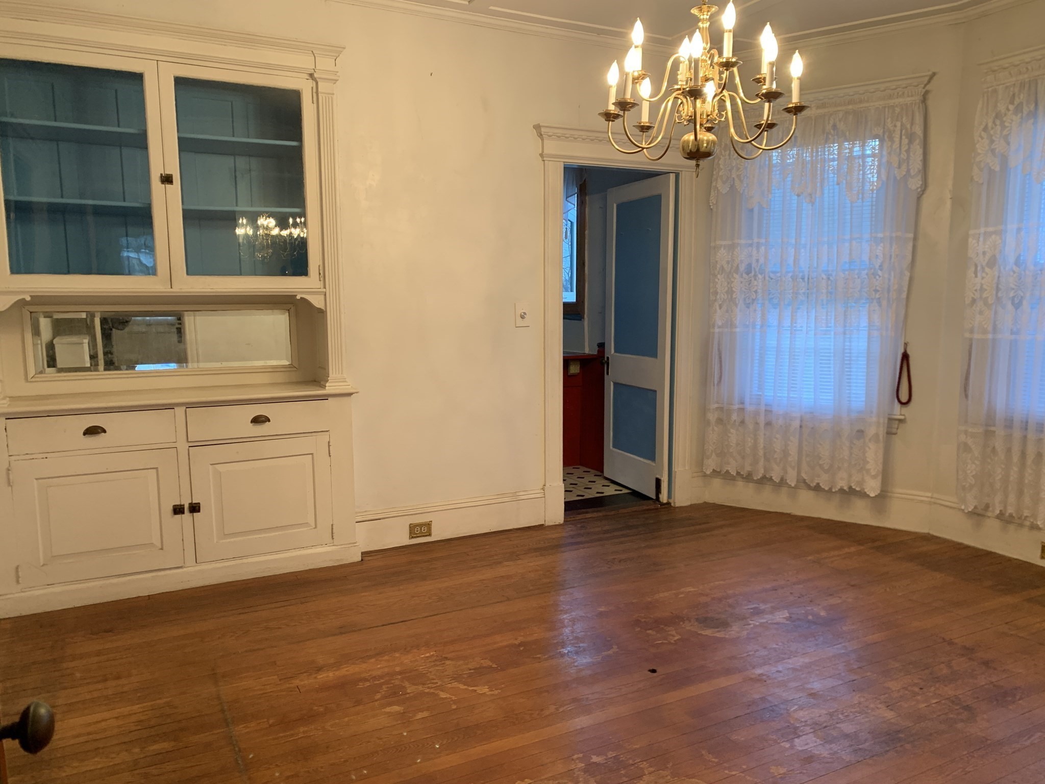 97 Hoyt Avenue, Lowell, MA 01852 - Image 15