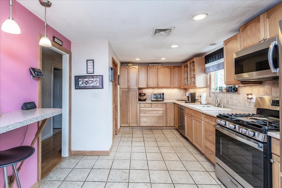 11 Spring Street, Danvers, MA 01923 - Image 9