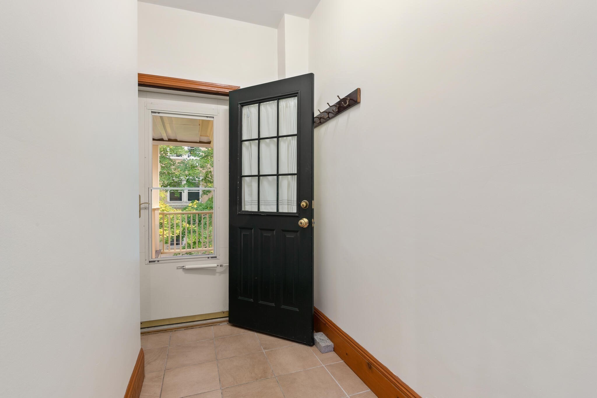 28 Highland Ave Unit 3, Somerville, MA 02143 - Image 5