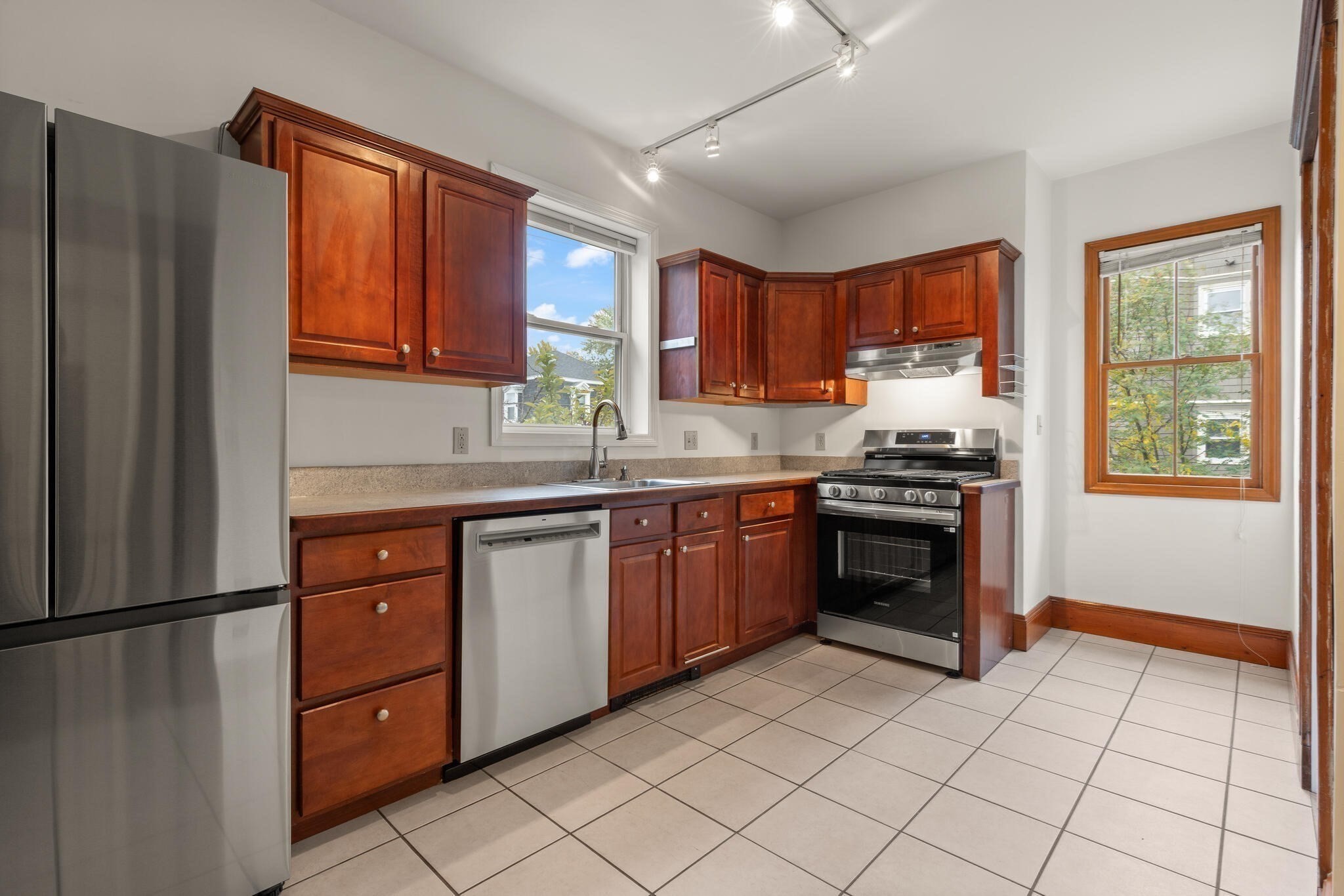 28 Highland Ave Unit 3, Somerville, MA 02143 - Image 7