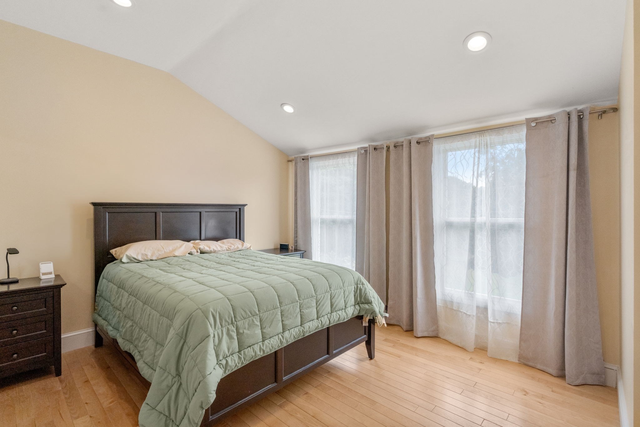 27 Hamilton Pl, Needham, MA 02494 - Image 16