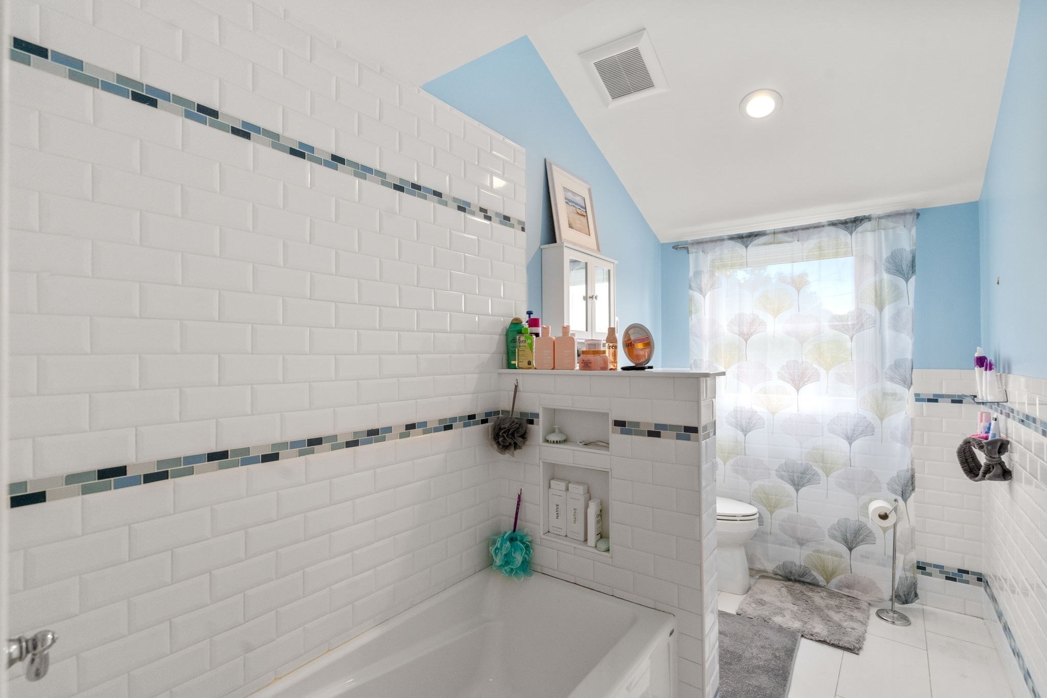 27 Hamilton Pl, Needham, MA 02494 - Image 20