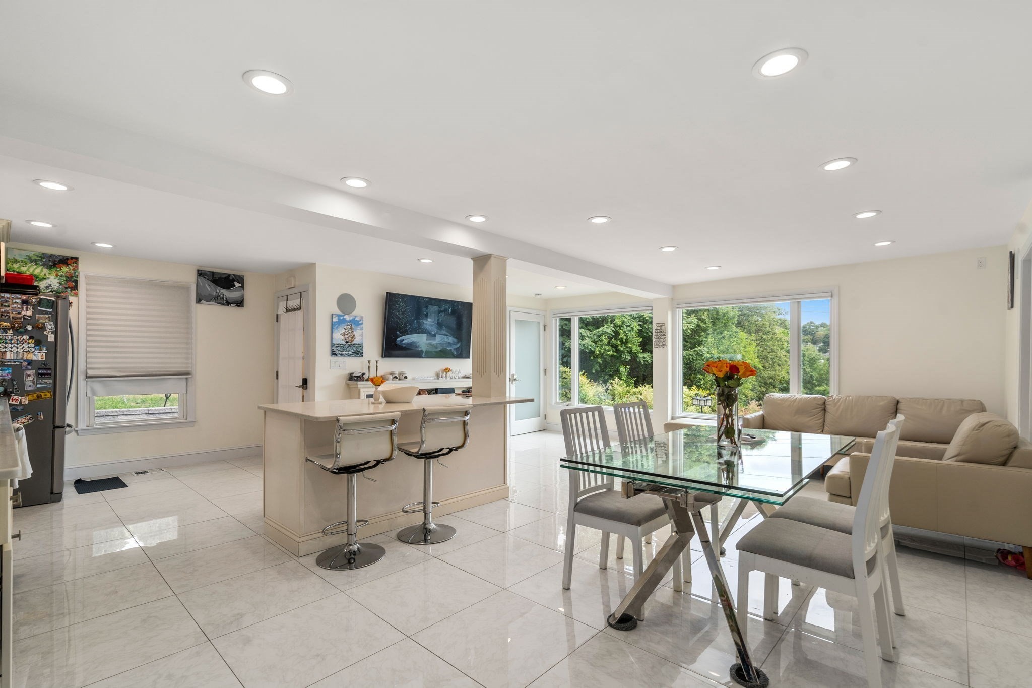 27 Hamilton Pl, Needham, MA 02494 - Image 9