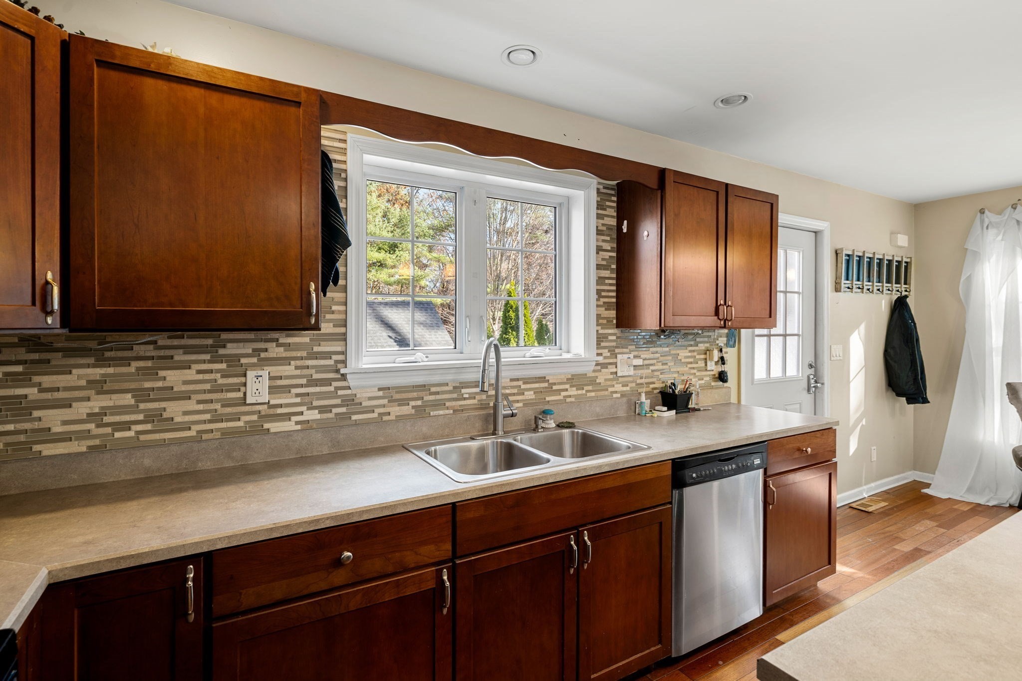 10 Worden Rd, Tyngsborough, MA 01879 - Image 6