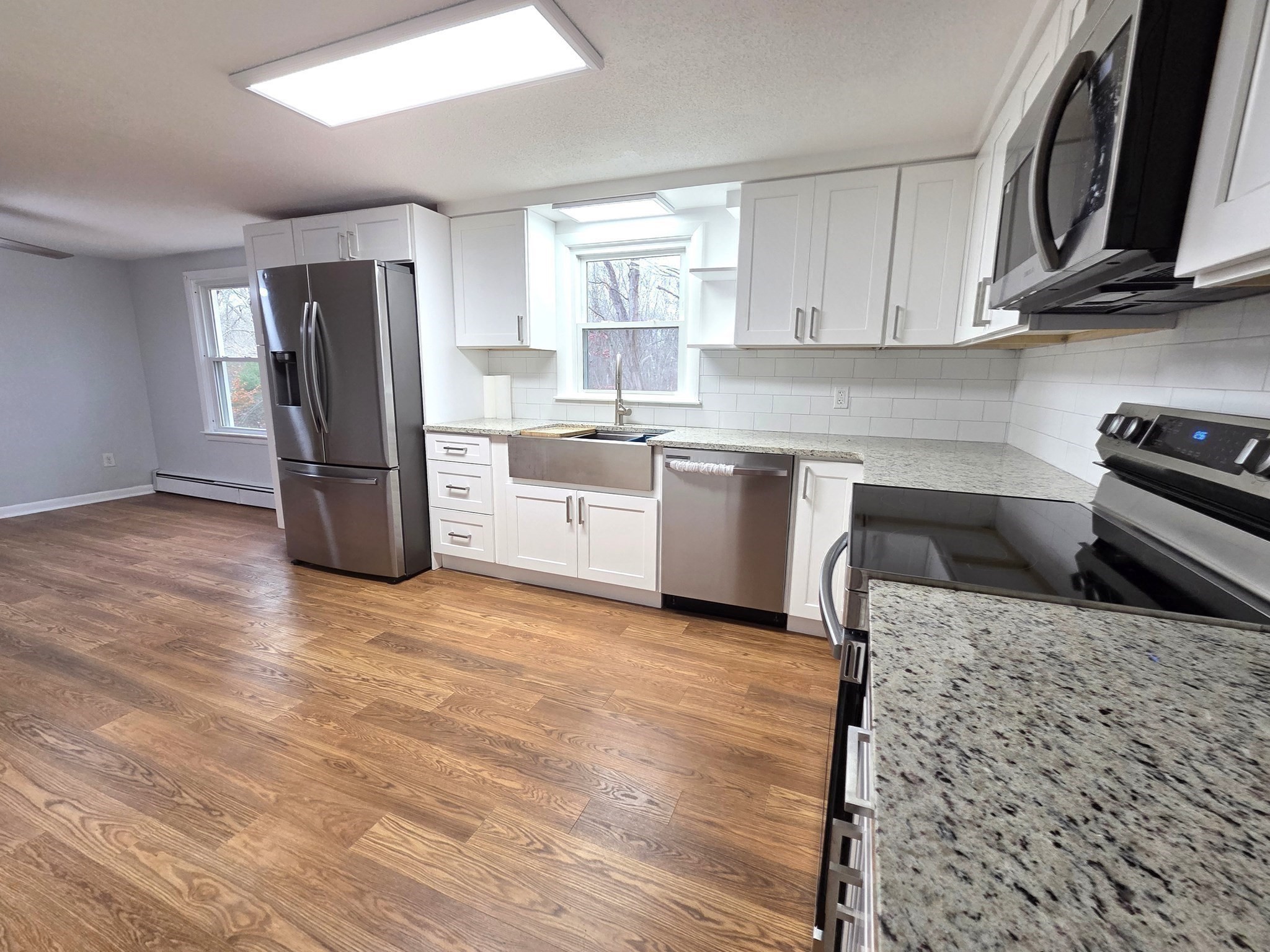 90 Pleasant St, Bellingham, MA 02019 - Image 12