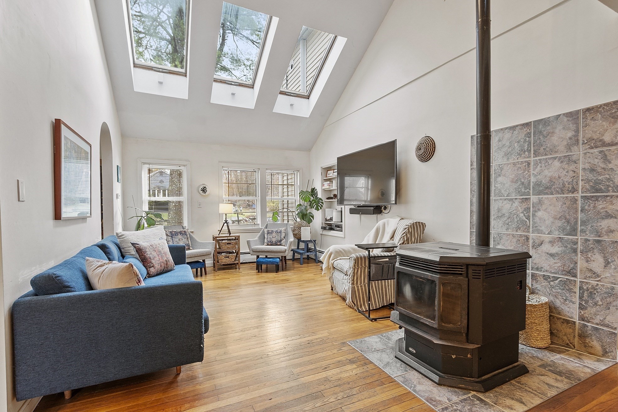 16 Fletcher Ln, Littleton, MA 01460 - Image 11