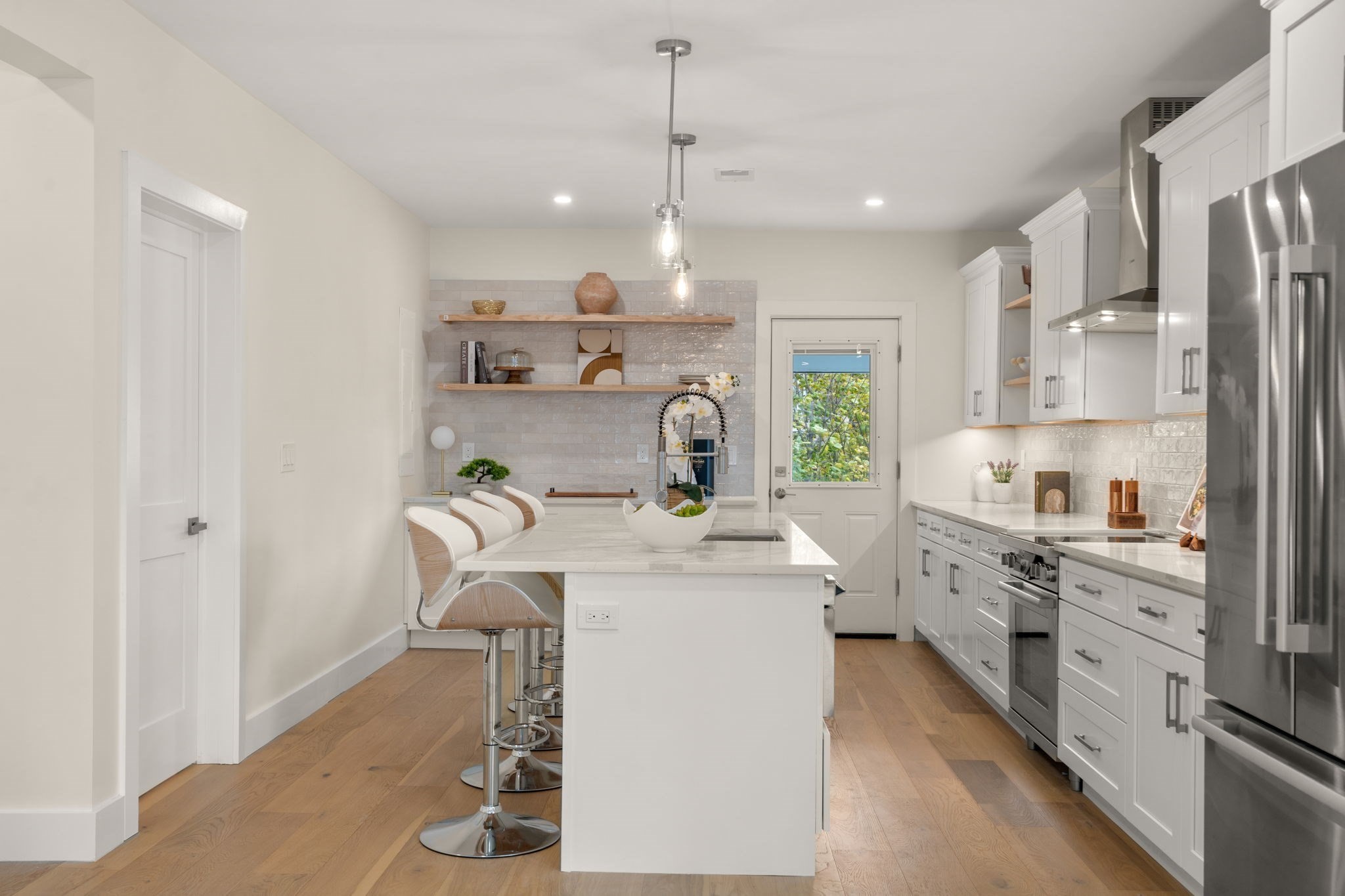 25 Francis St Unit 2, Watertown, MA 02472 - Image 3