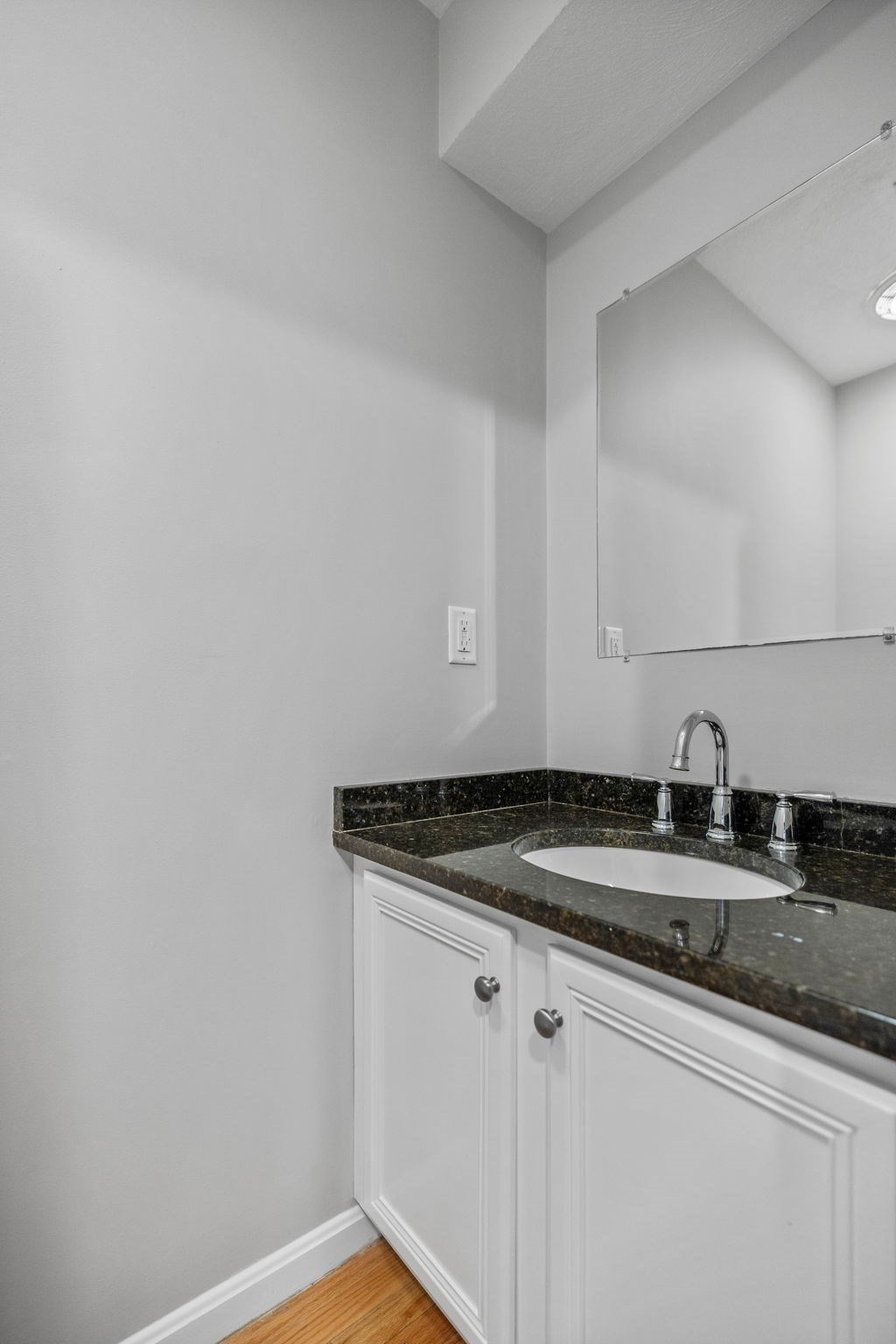 18 Dale Street Unit 4G, Andover, MA 01810 - Image 5