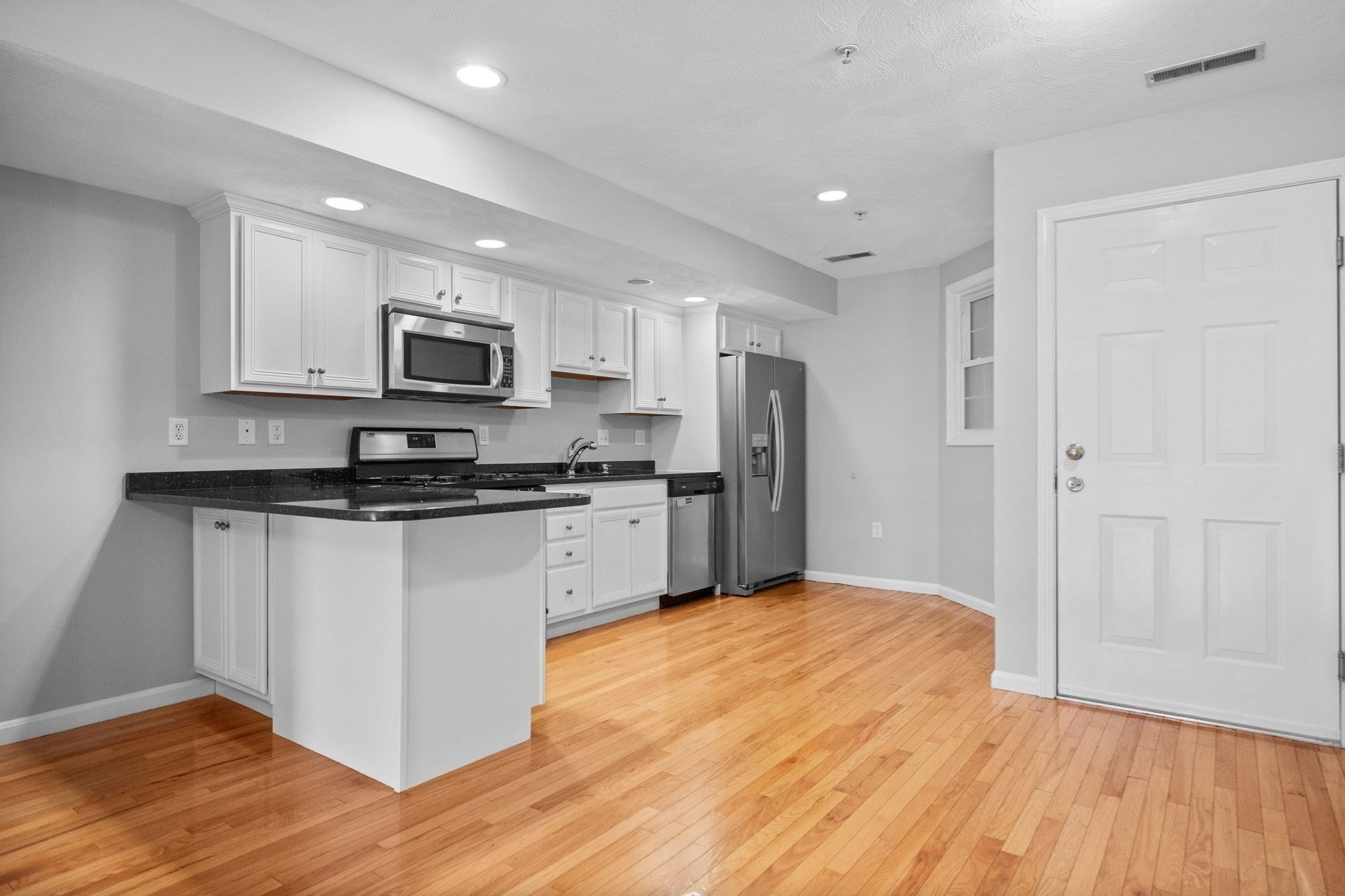 18 Dale Street Unit 4G, Andover, MA 01810 - Image 8