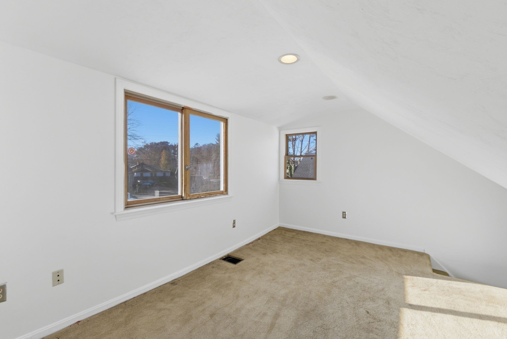 8 Pinehurst Avenue, Pembroke, MA 02359 - Image 21