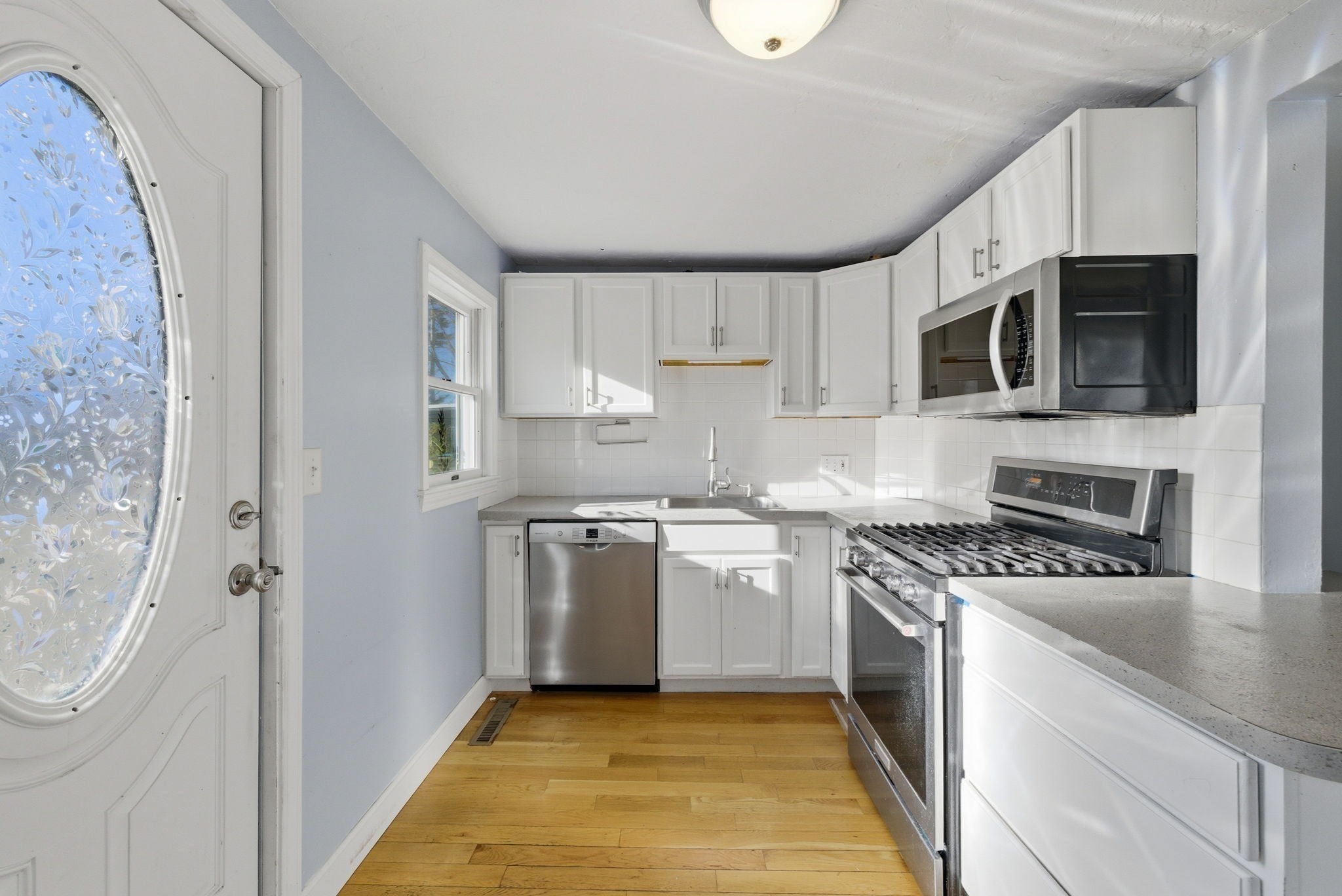 8 Pinehurst Avenue, Pembroke, MA 02359 - Image 6