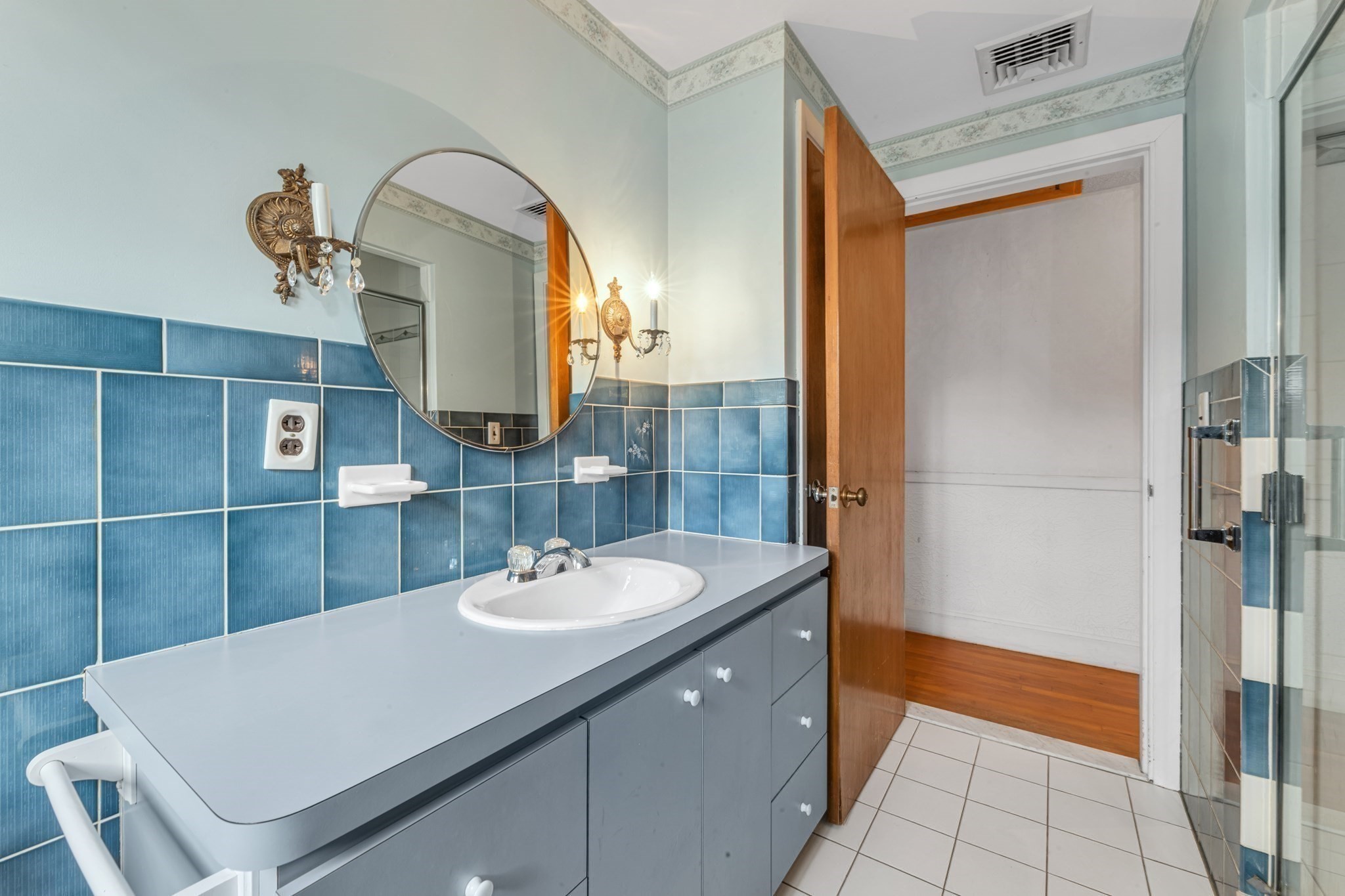 619 Poplar Street, Hyde Park, Boston, MA 02131 - Image 16