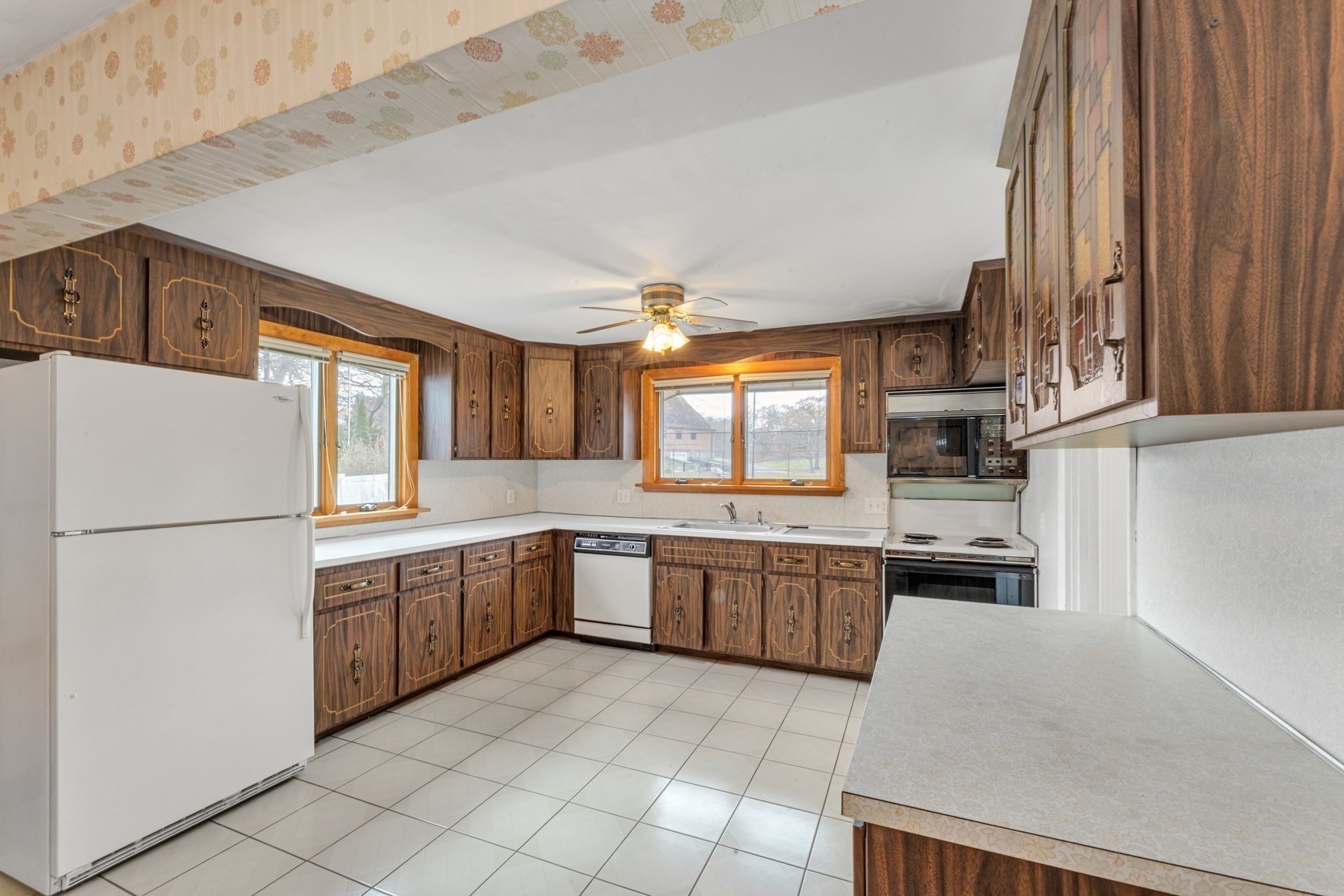 619 Poplar Street, Hyde Park, Boston, MA 02131 - Image 10