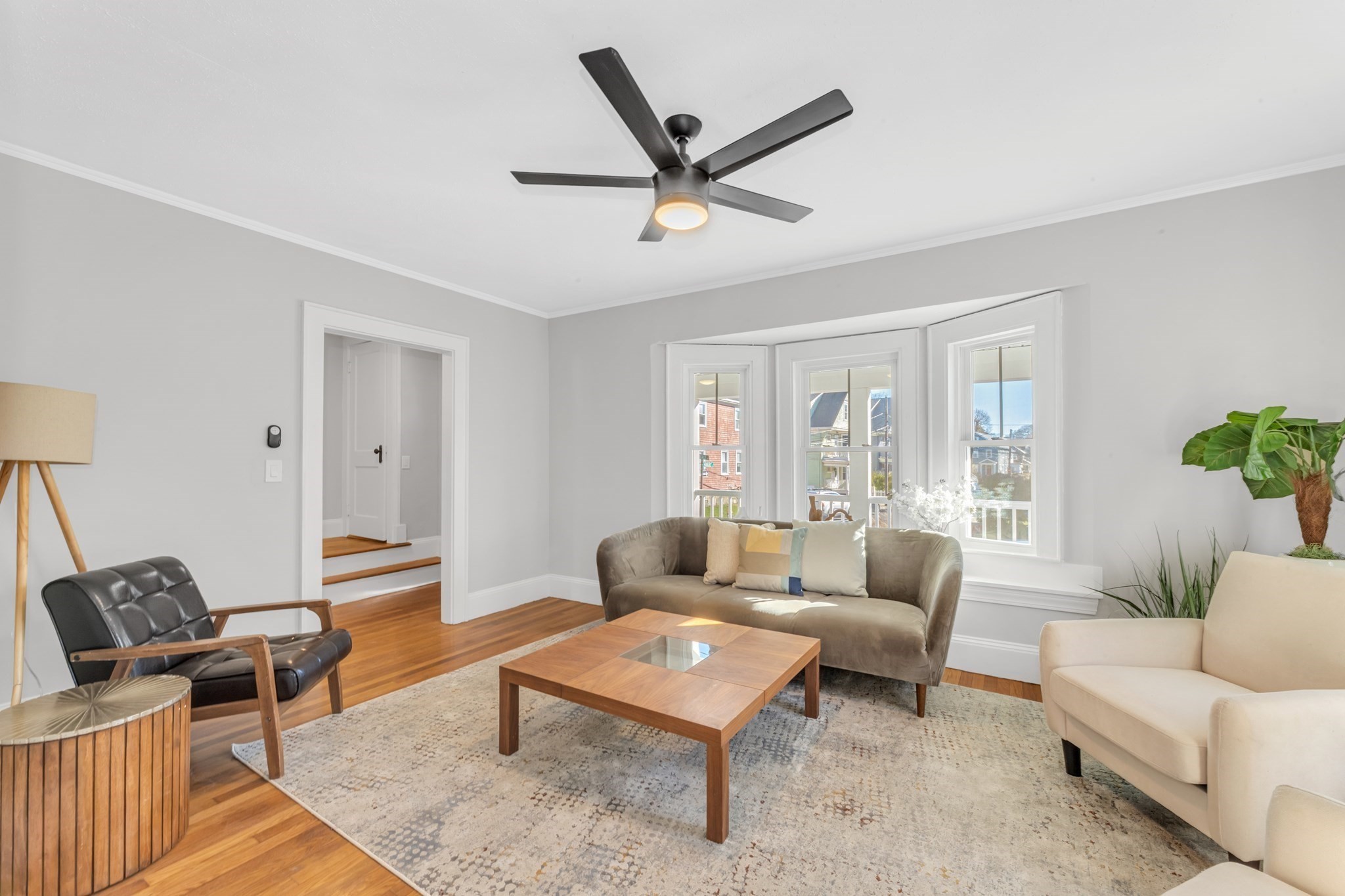 17 Metcalf St, Roslindale, Boston, MA 02131 - Image 2