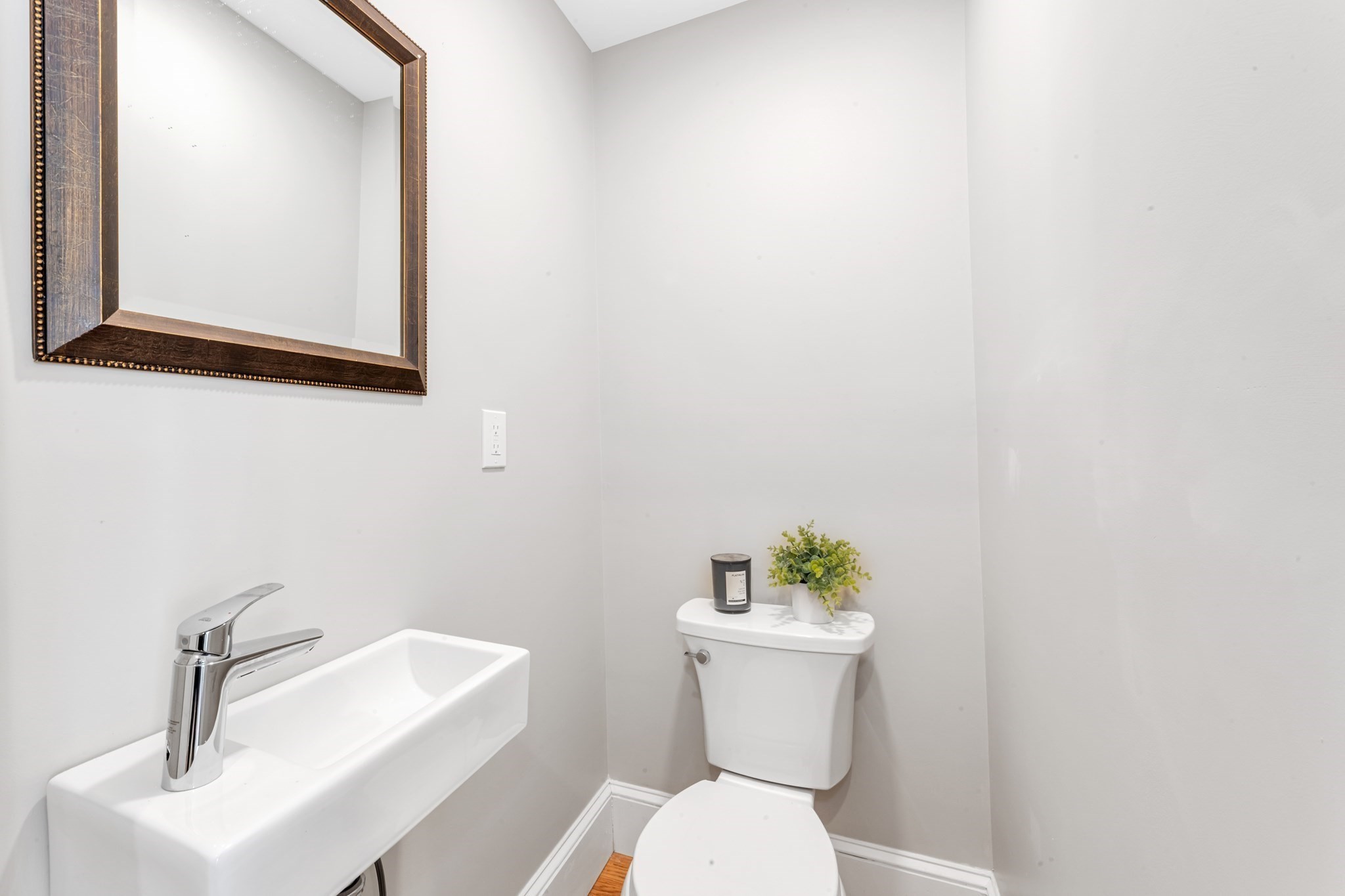 17 Metcalf St, Roslindale, Boston, MA 02131 - Image 11