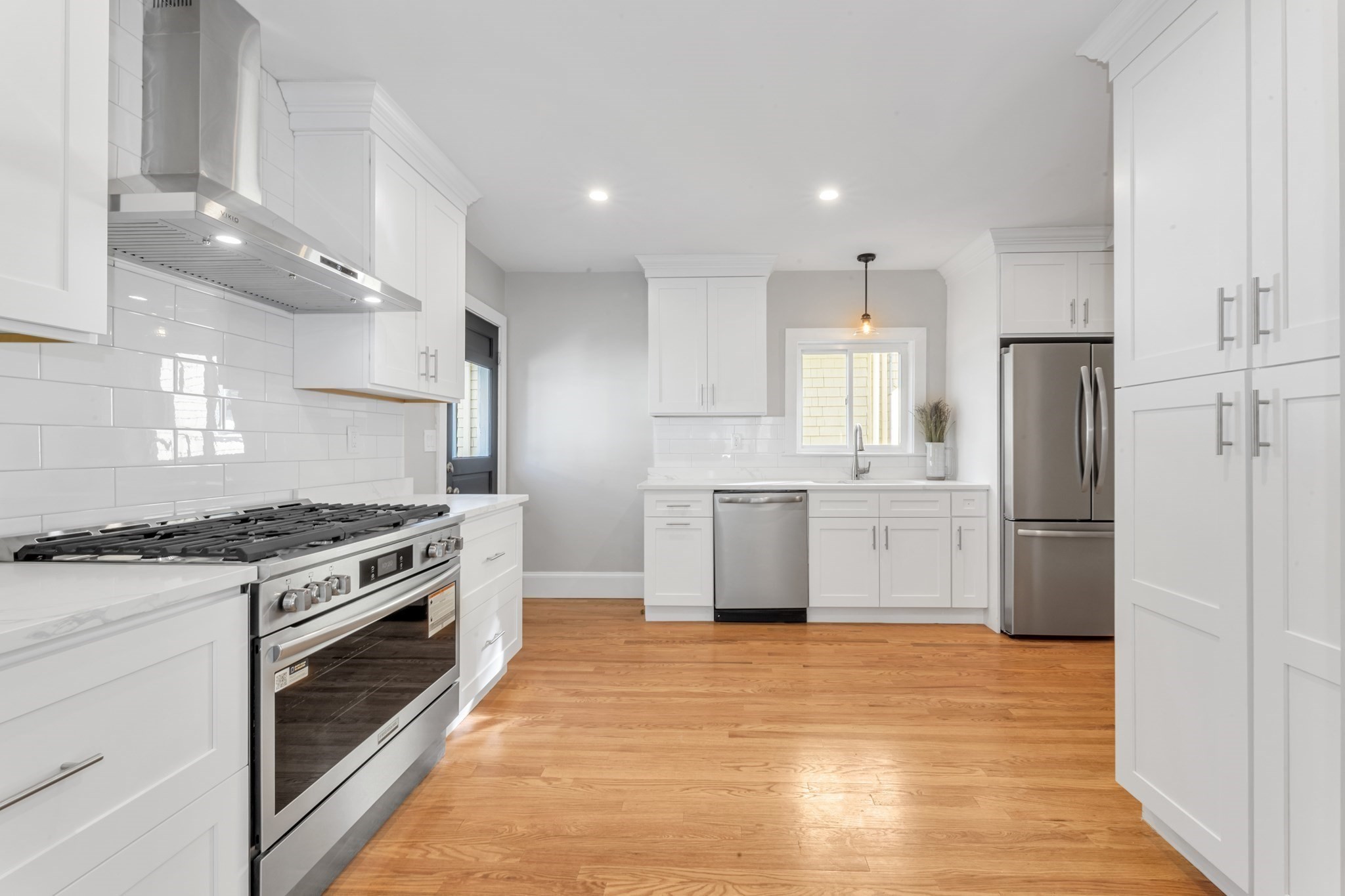 17 Metcalf St, Roslindale, Boston, MA 02131 - Image 6