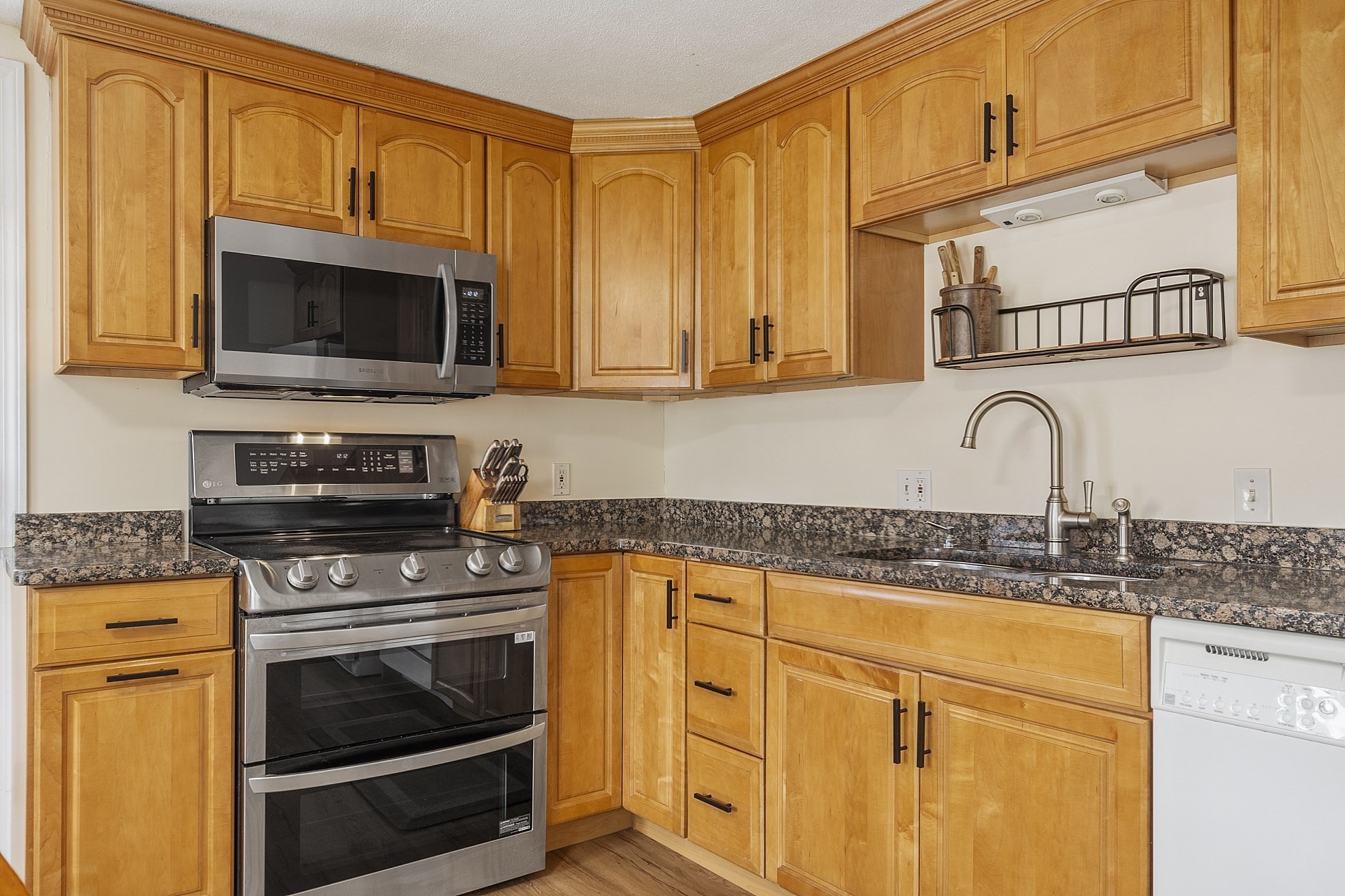 25 Merritt Ave, Brockton, MA 02302 - Image 20