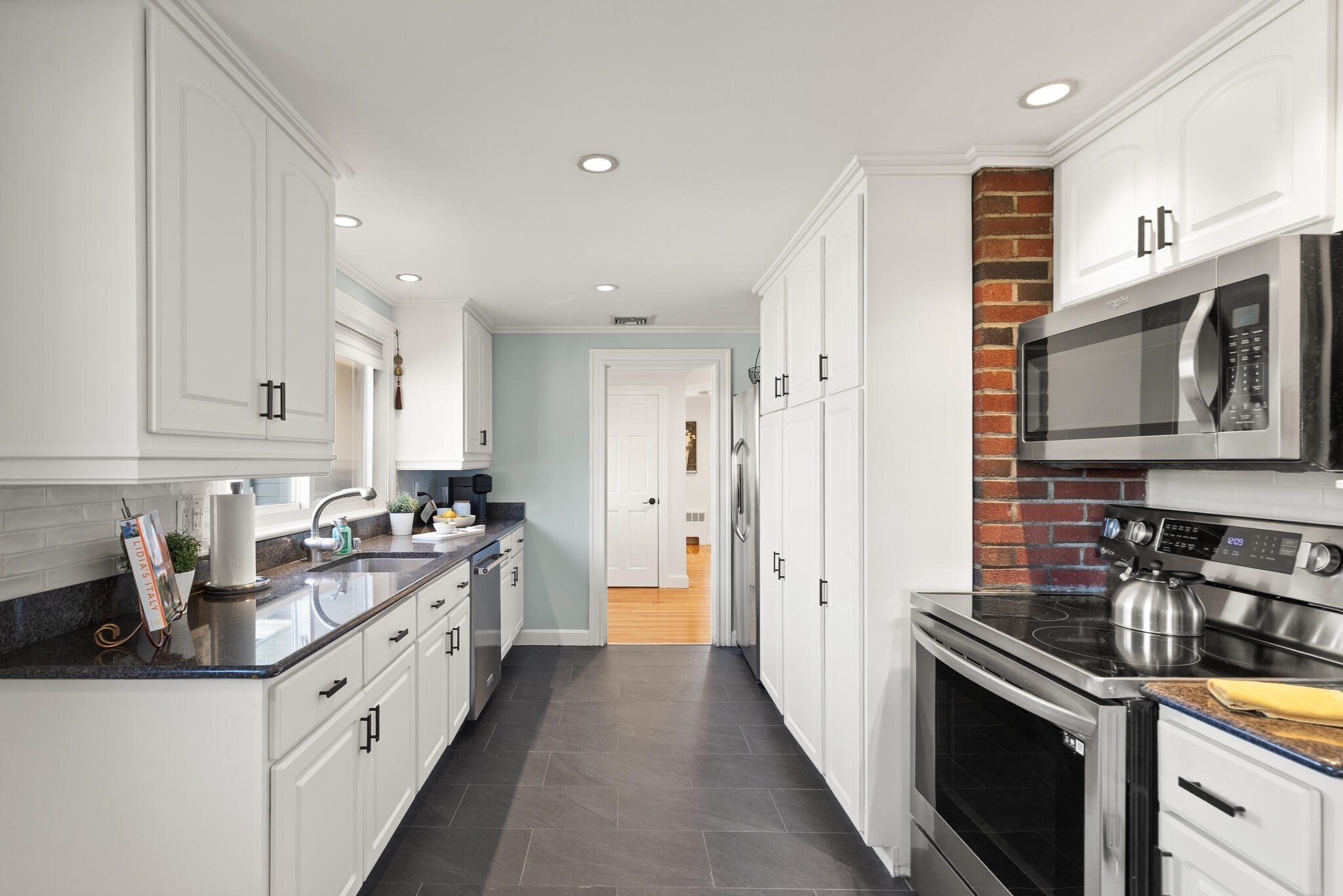 40 Friend Street, Wakefield, MA 01880 - Image 11