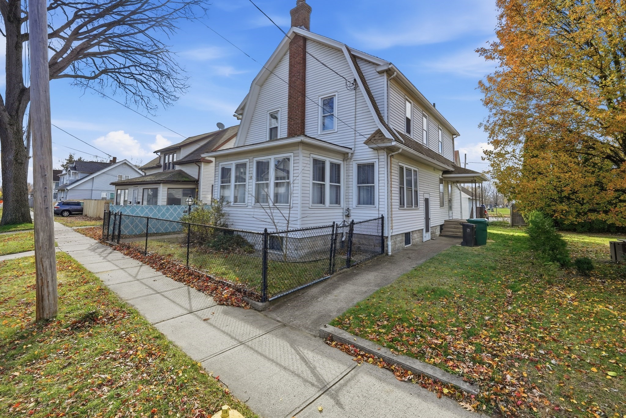 572 Springfield St, Chicopee, MA 01013 - Image 2