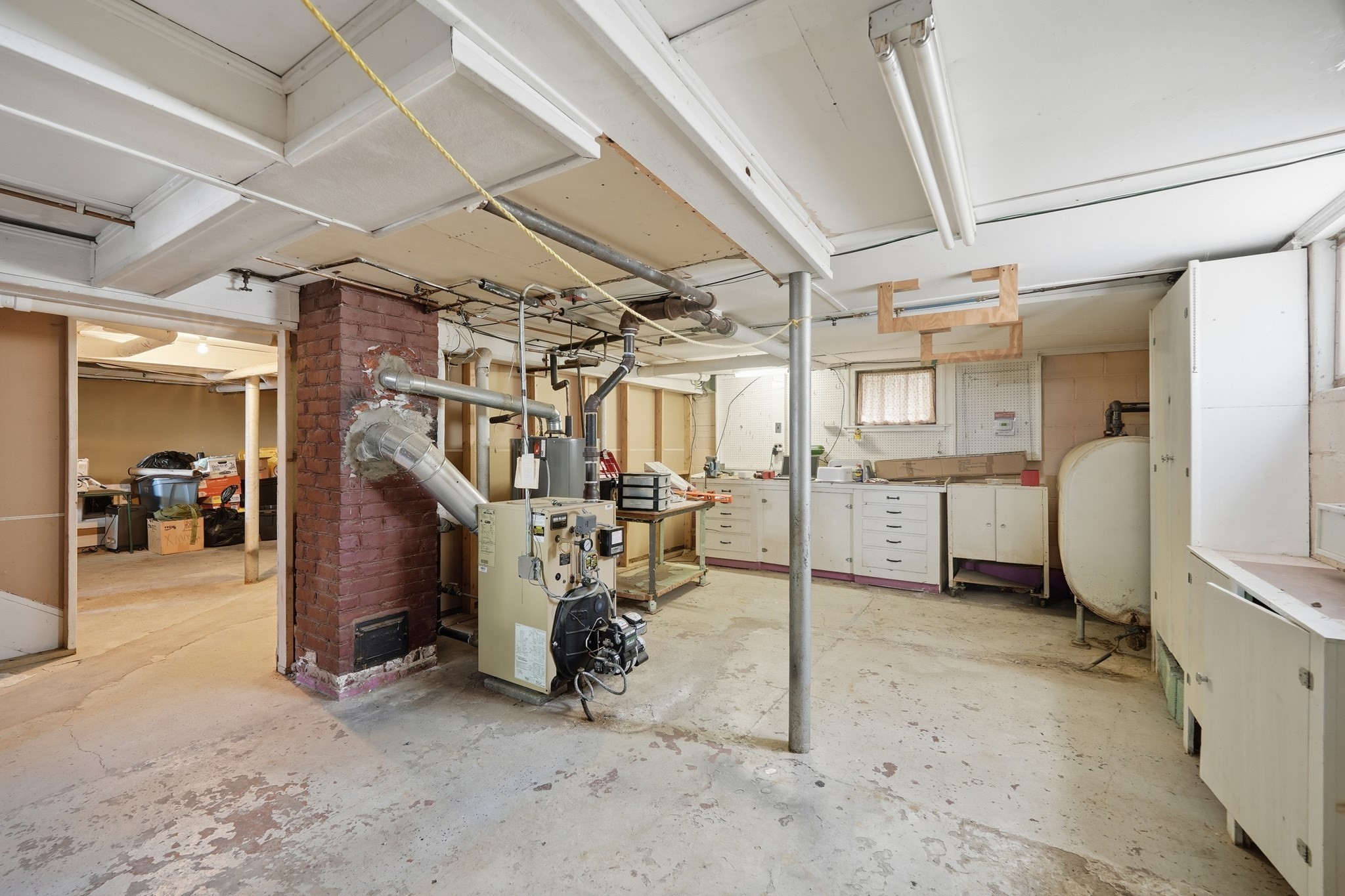 572 Springfield St, Chicopee, MA 01013 - Image 37