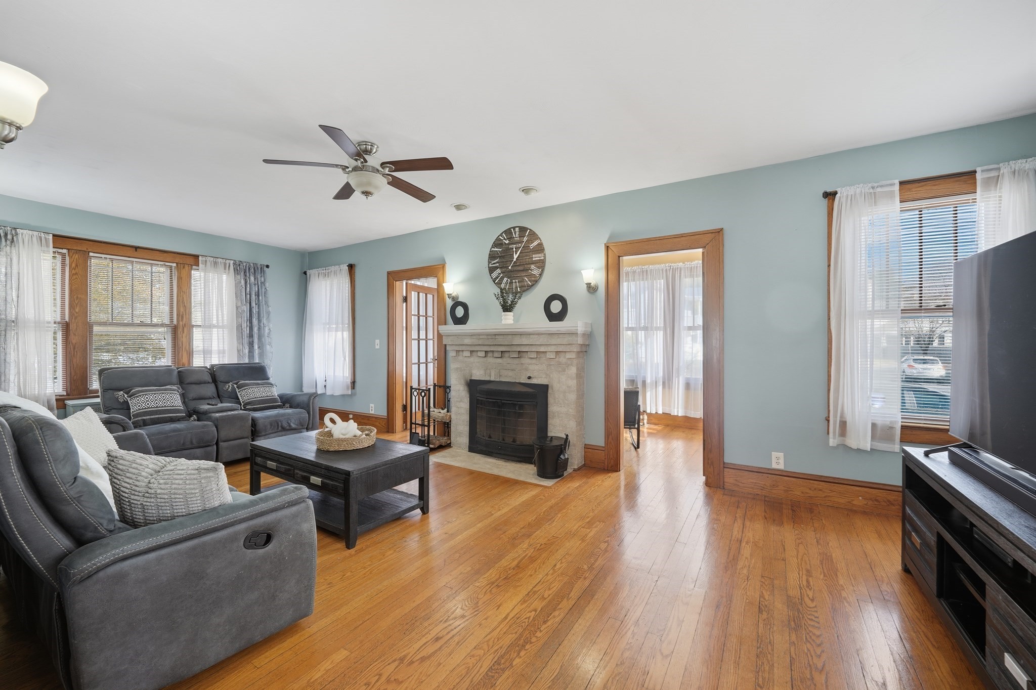 572 Springfield St, Chicopee, MA 01013 - Image 6